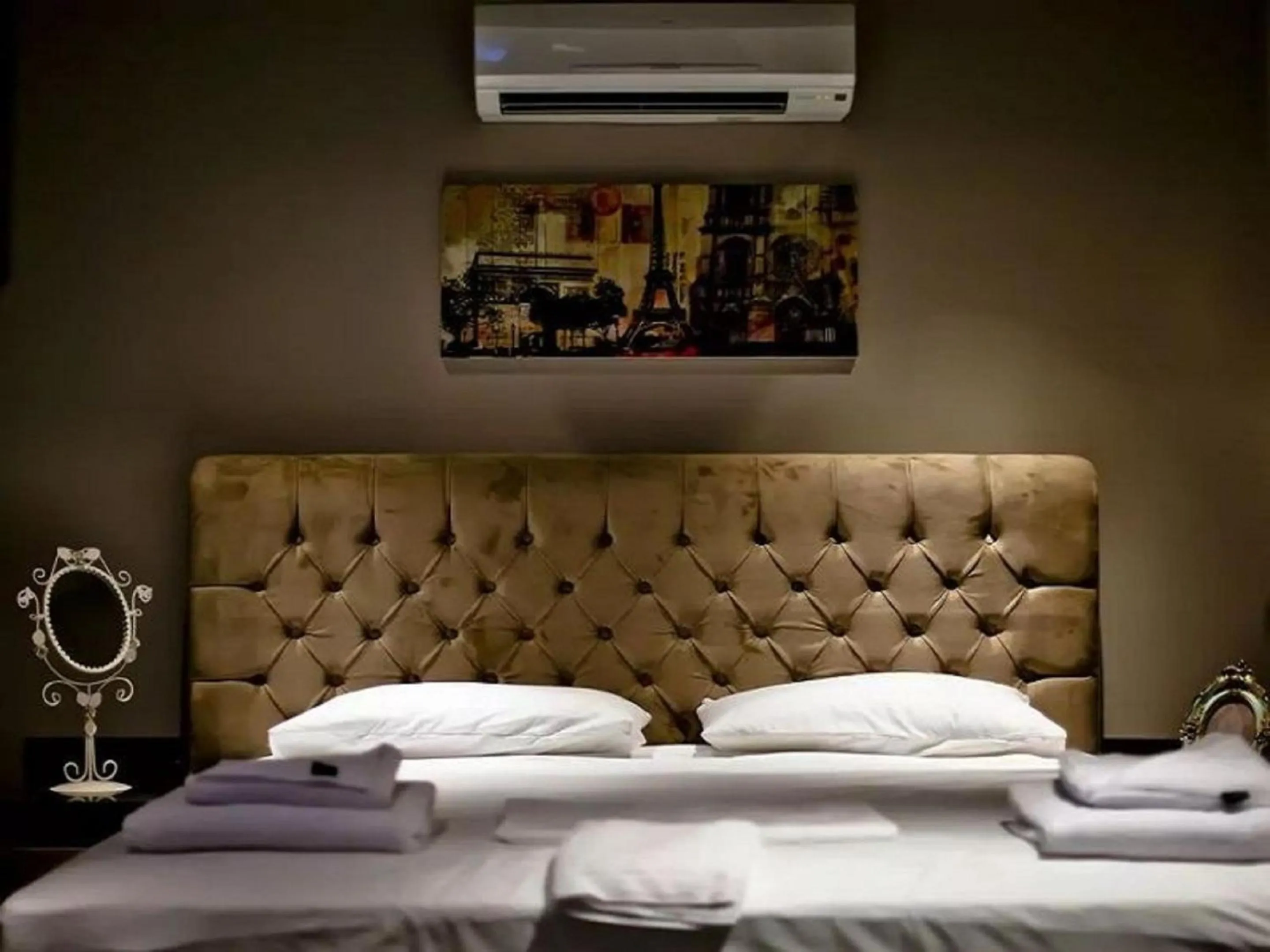 Bedroom, Bed in Upper House