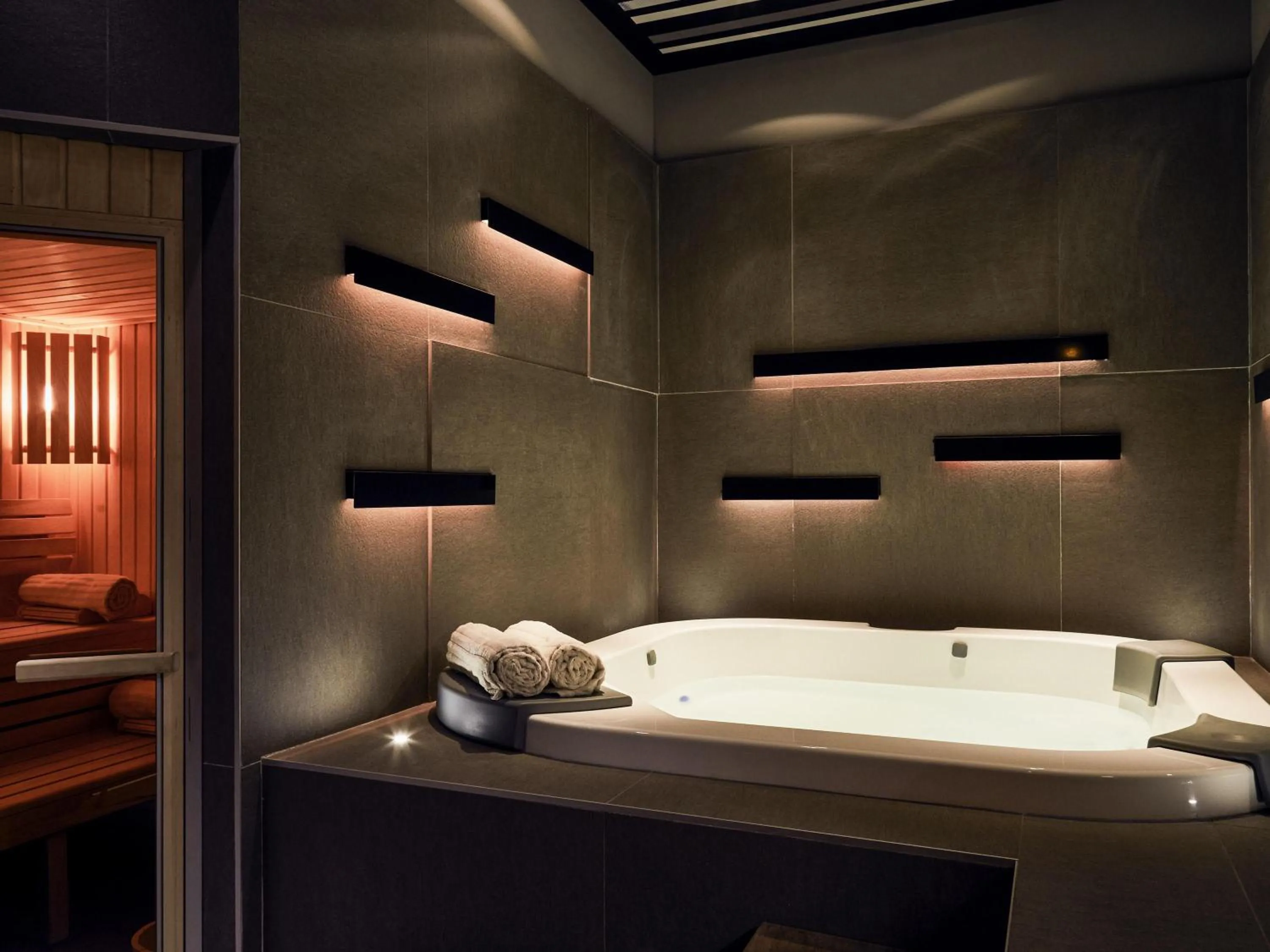 Other in Ibis Styles Hyères Rooftop & Spa