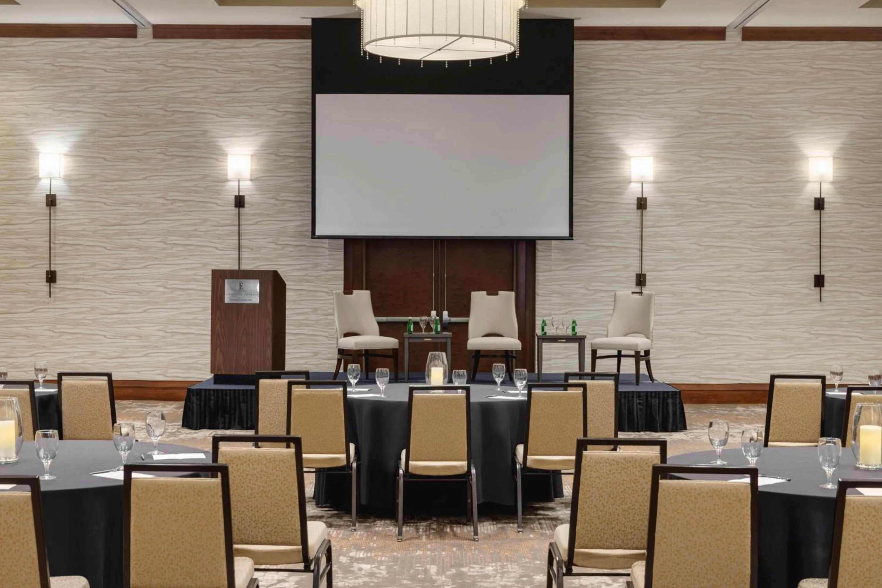 Meeting/conference room in Embassy Suites Chattanooga Hamilton Place