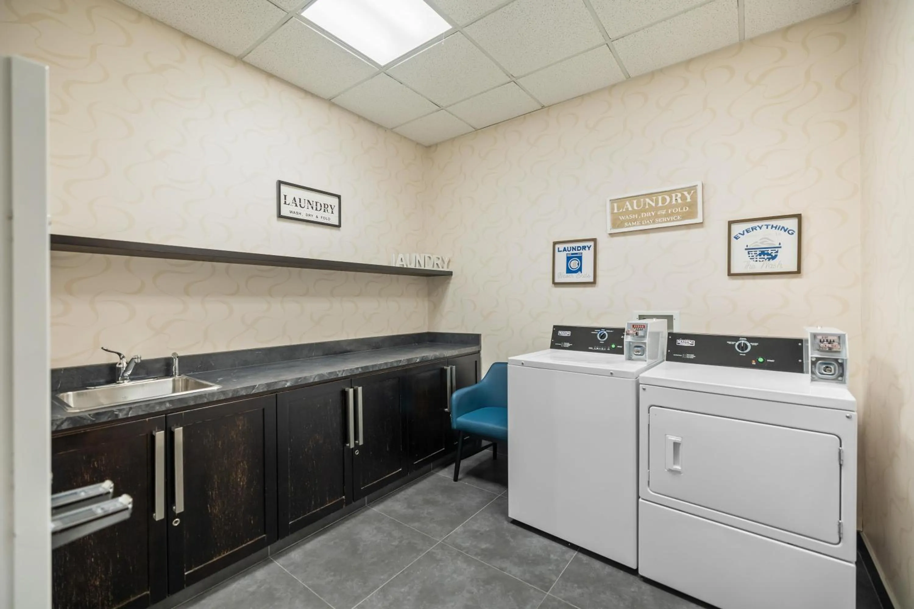 laundry in Hampton Inn by Hilton Winnipeg