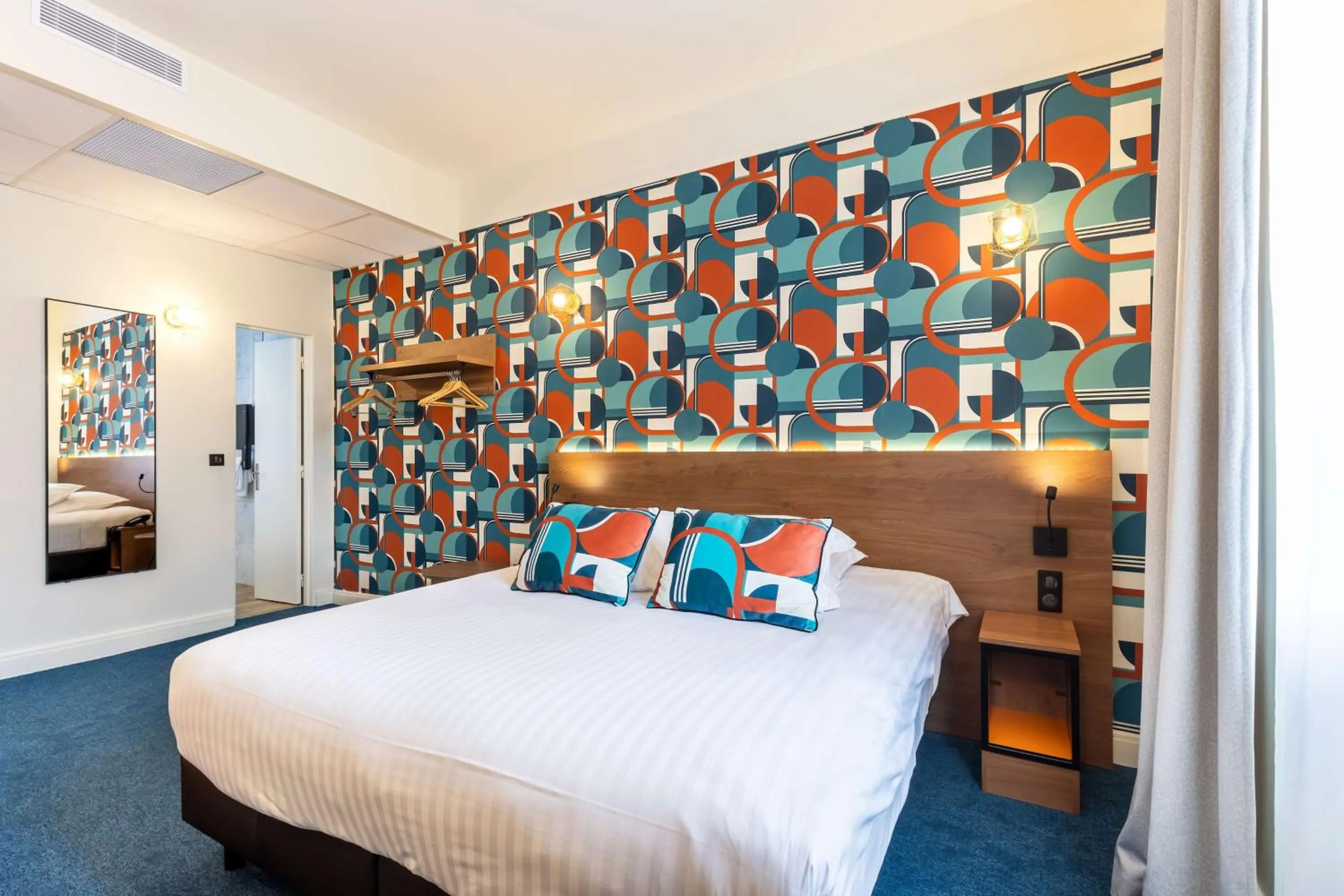 Bedroom, Bed in Best Western Metz Centre Gare