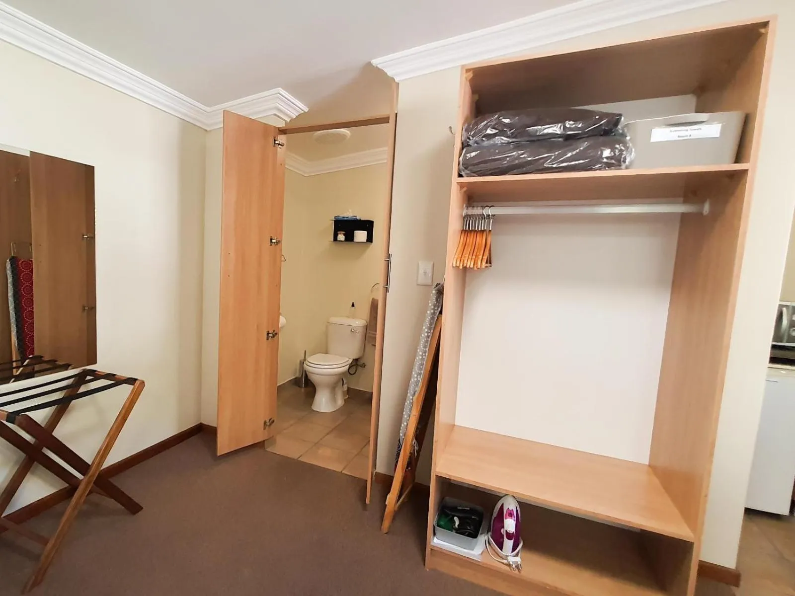 Bathroom in Cummings Guesthouse