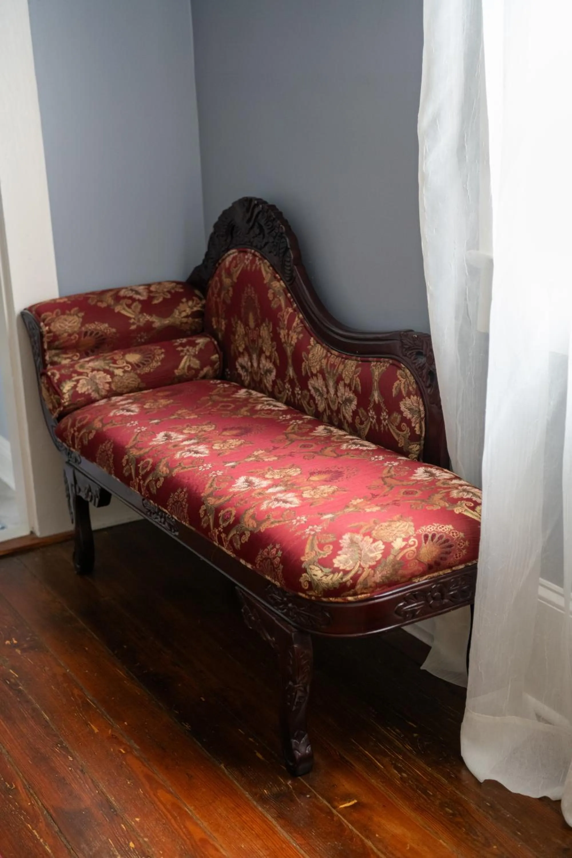 Bed in Luxury Historic Shotgun Home in Lower Garden District