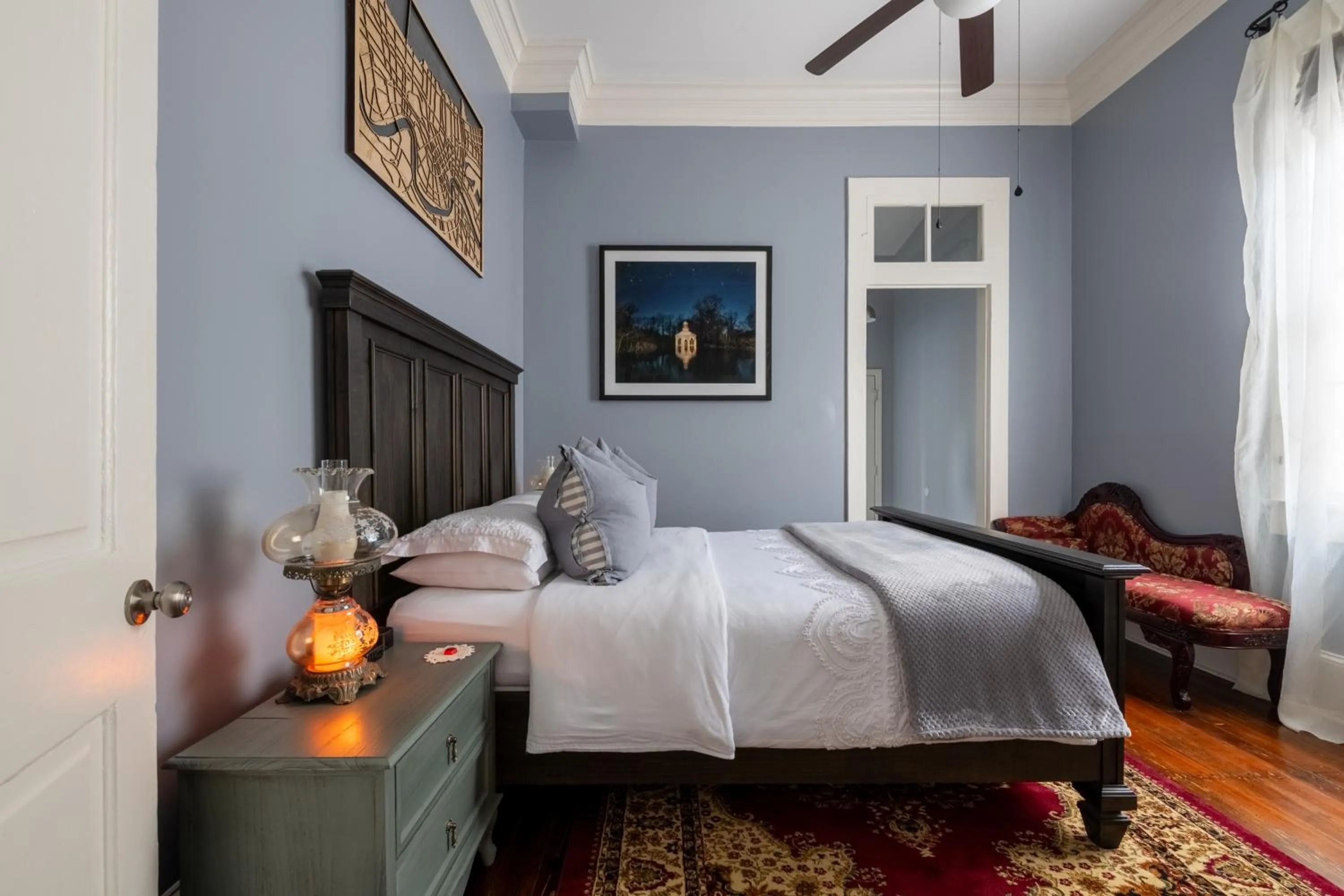 Bed in Luxury Historic Shotgun Home in Lower Garden District