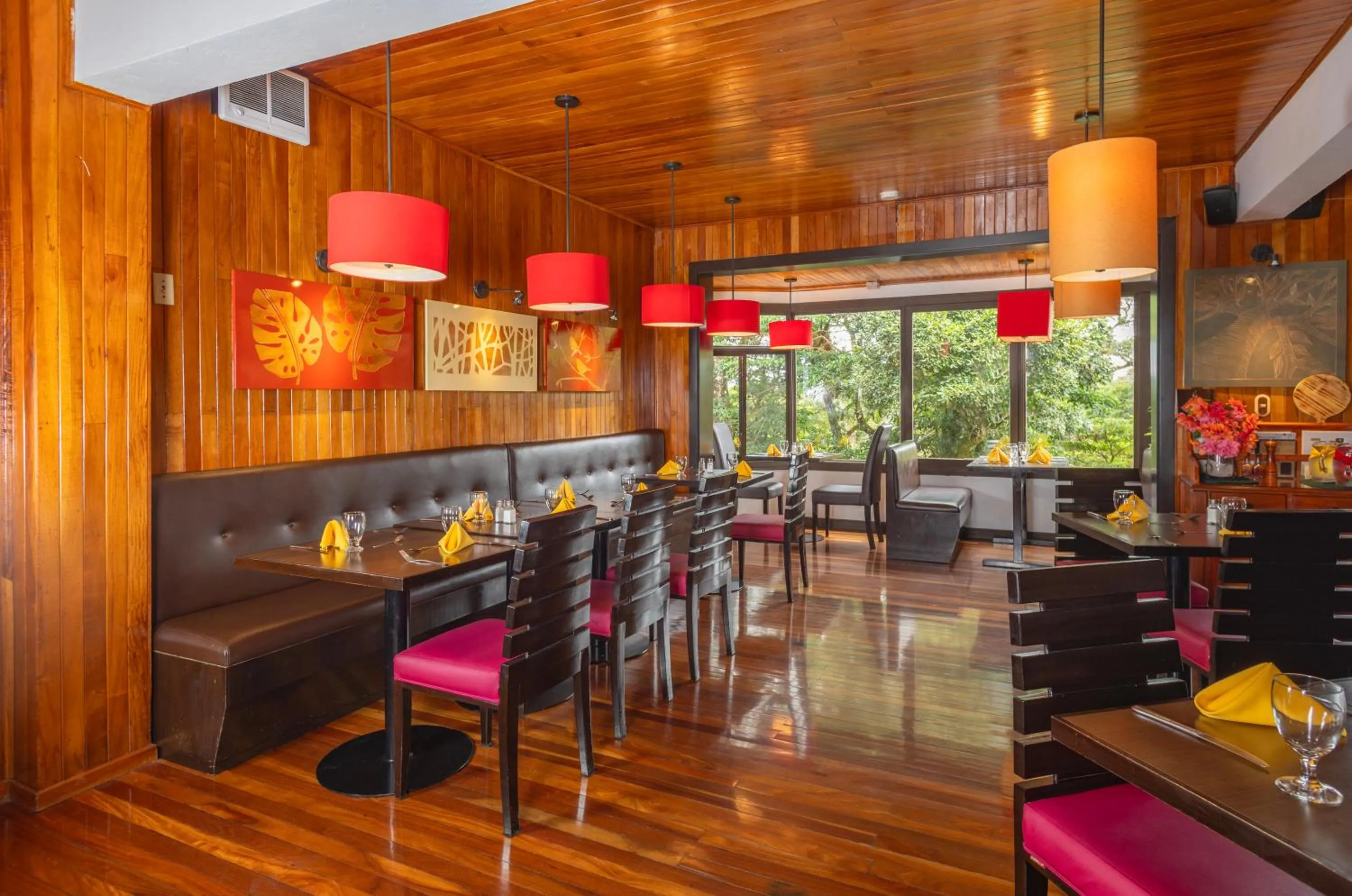 Restaurant/places to eat in Trapp Family Lodge Monteverde