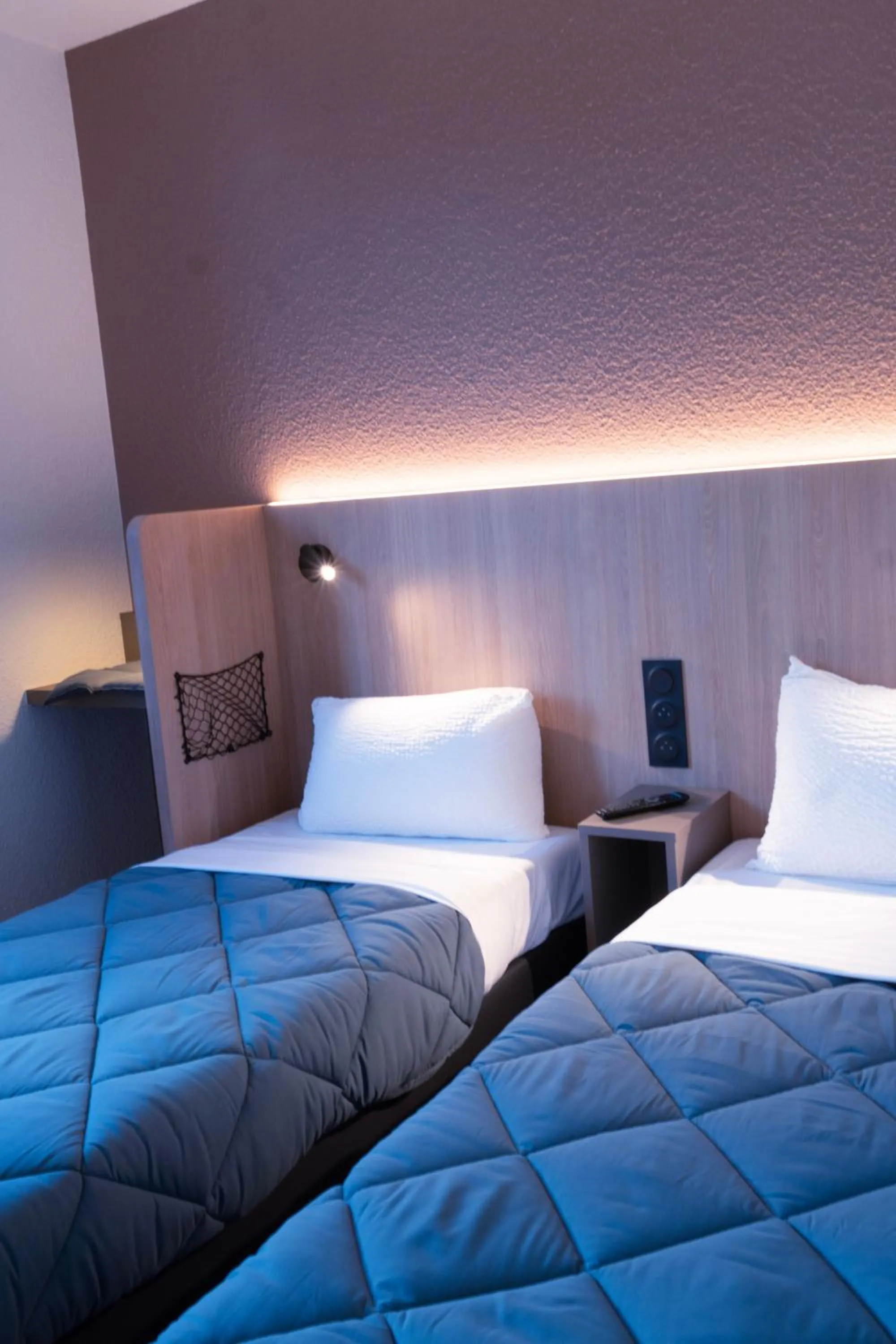 Bedroom, Bed in Première Classe Paris-Ouest Gennevilliers