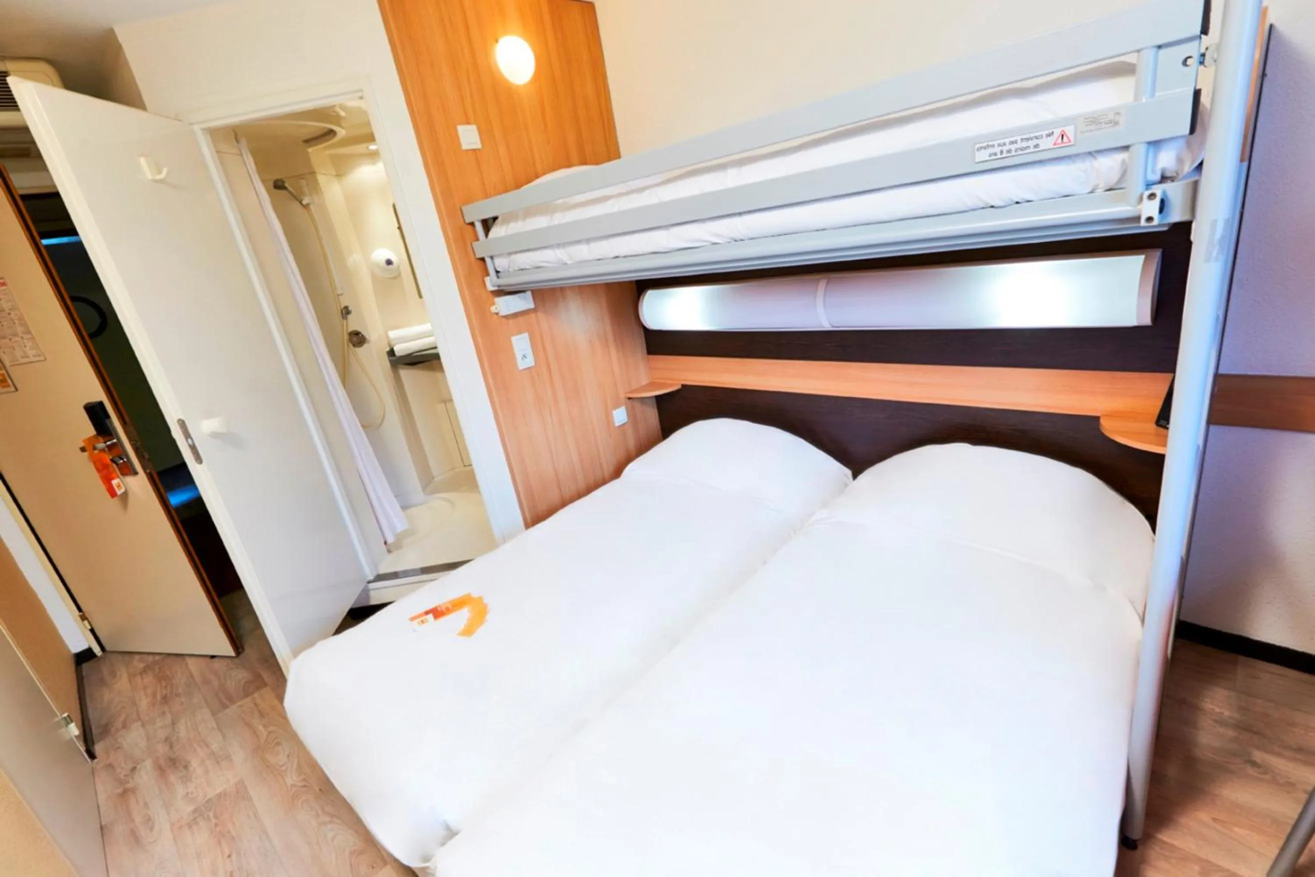 Bed in Première Classe Paris-Ouest Gennevilliers