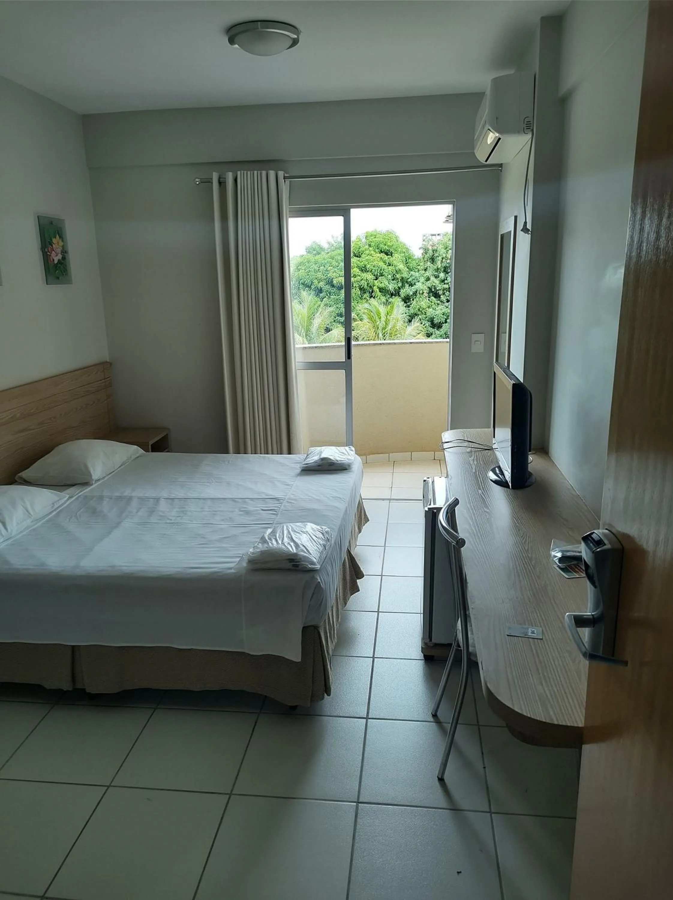 Studio Apartment in Suite Golden Express Roberto Imóveis