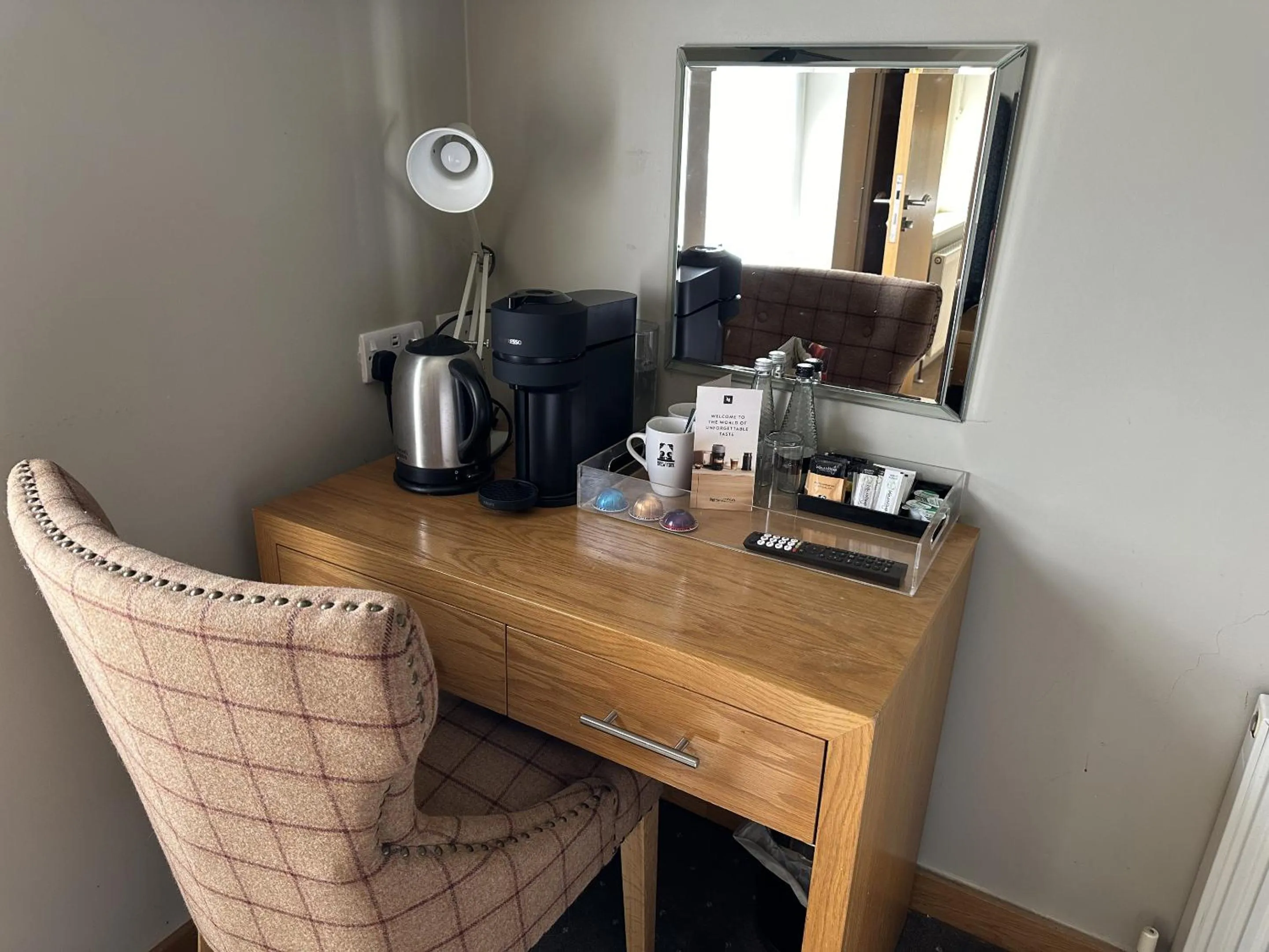 Bedroom in The Mitre Inn