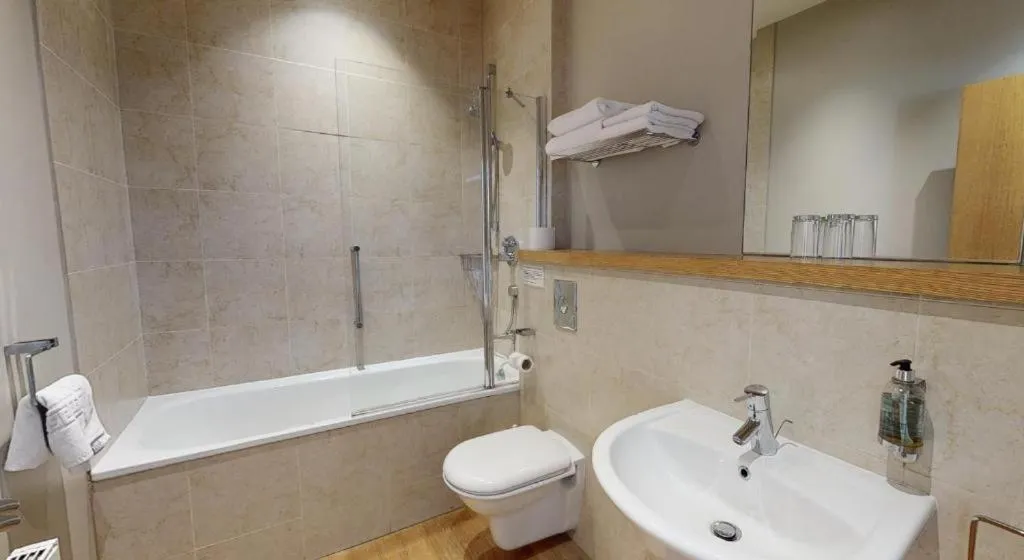 Bathroom in The Mitre Inn