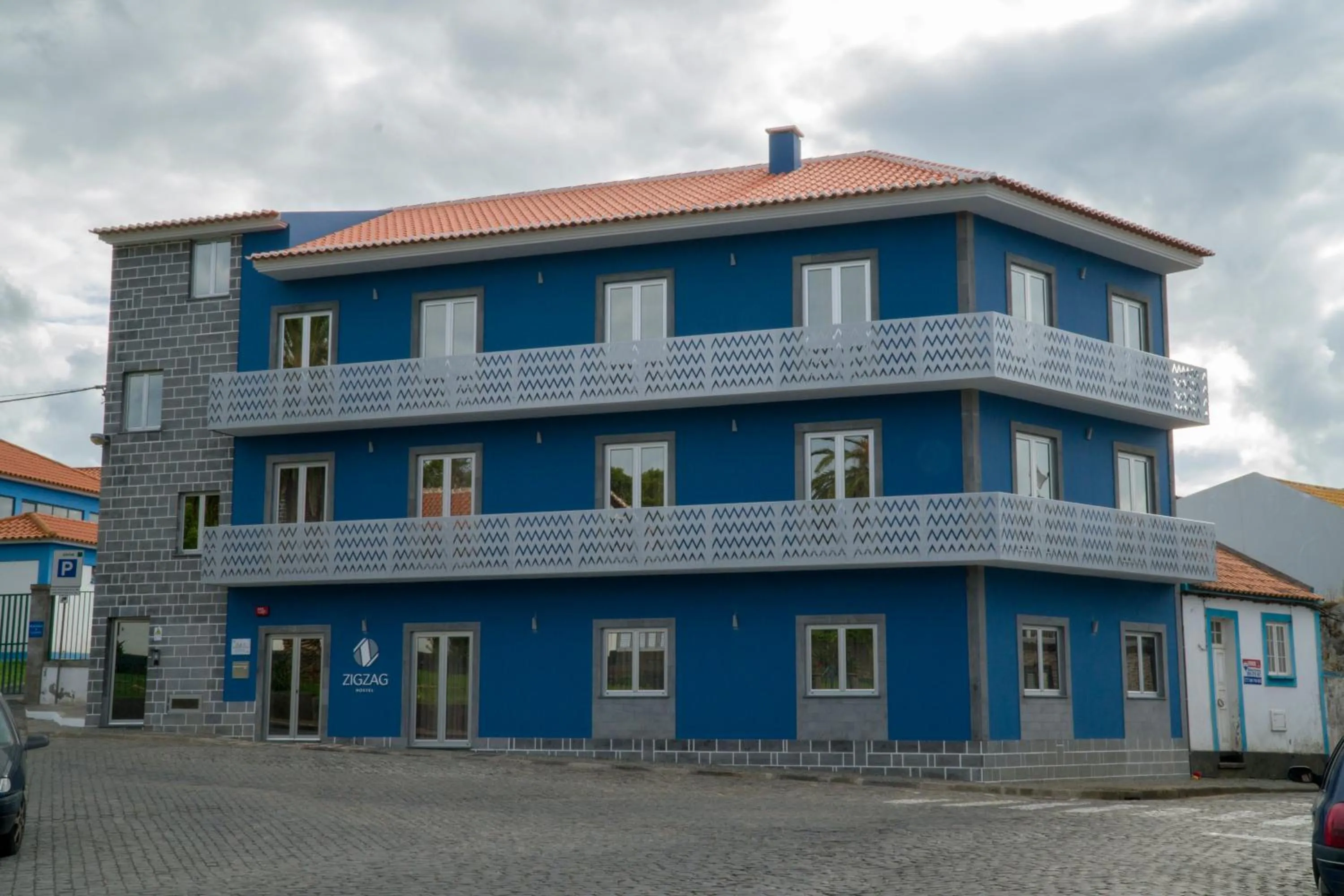 Property building in ZIGZAG HOSTEL