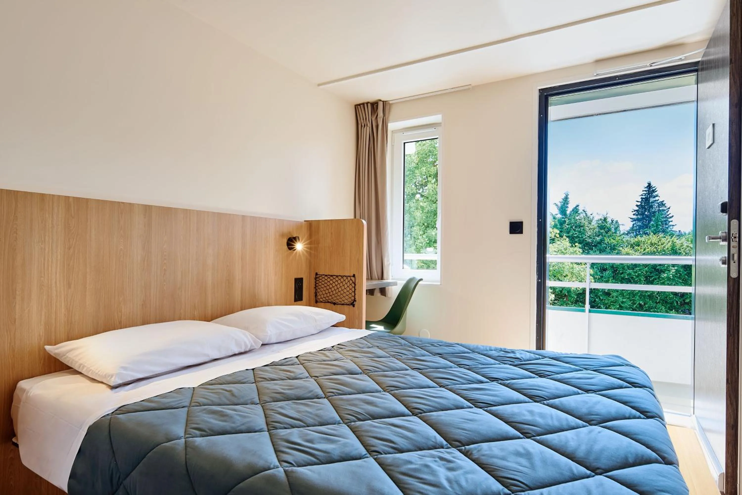 Bed in Premiere Classe Freyming Merlebach