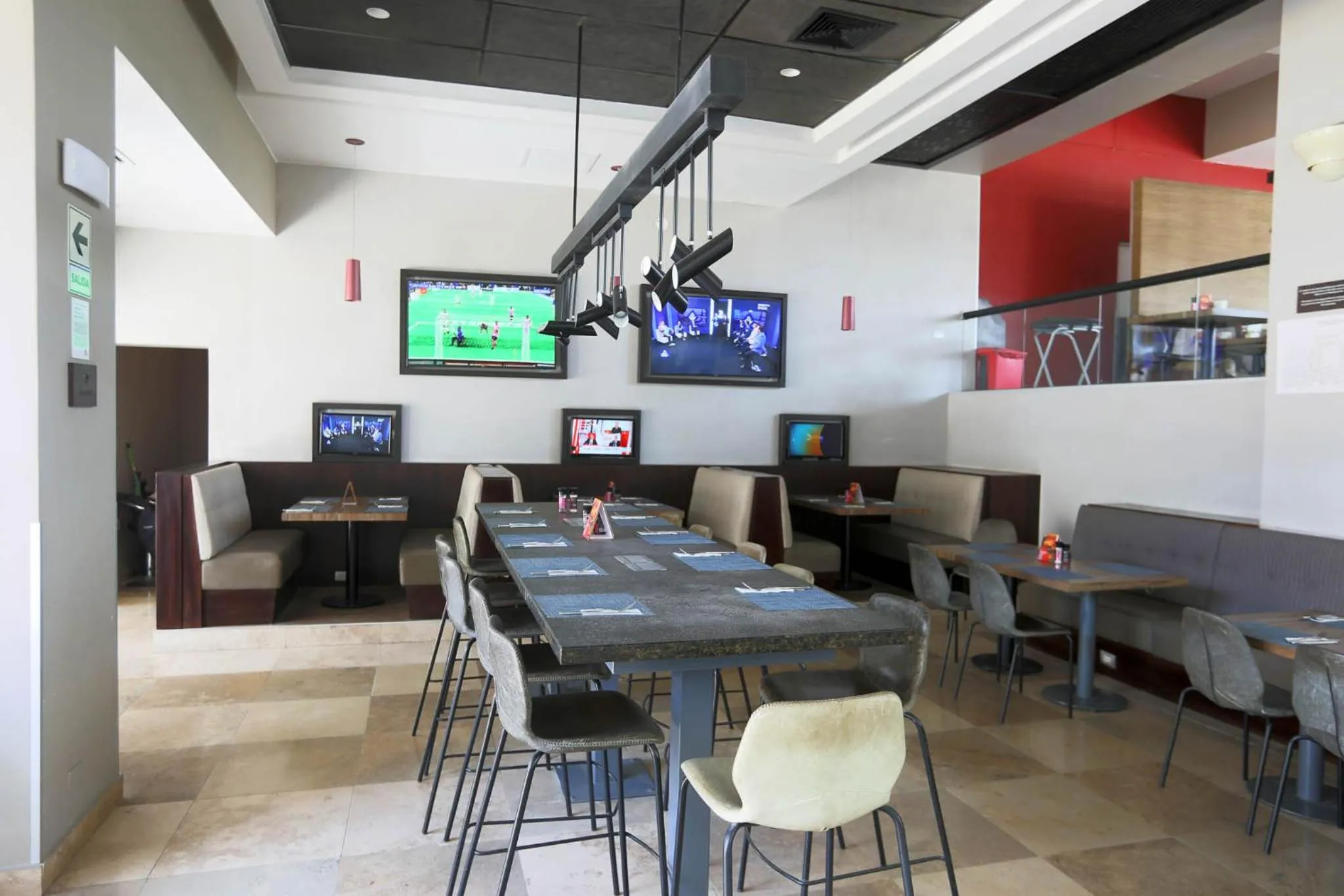 Restaurant/places to eat in Casa Andina Premium Piura