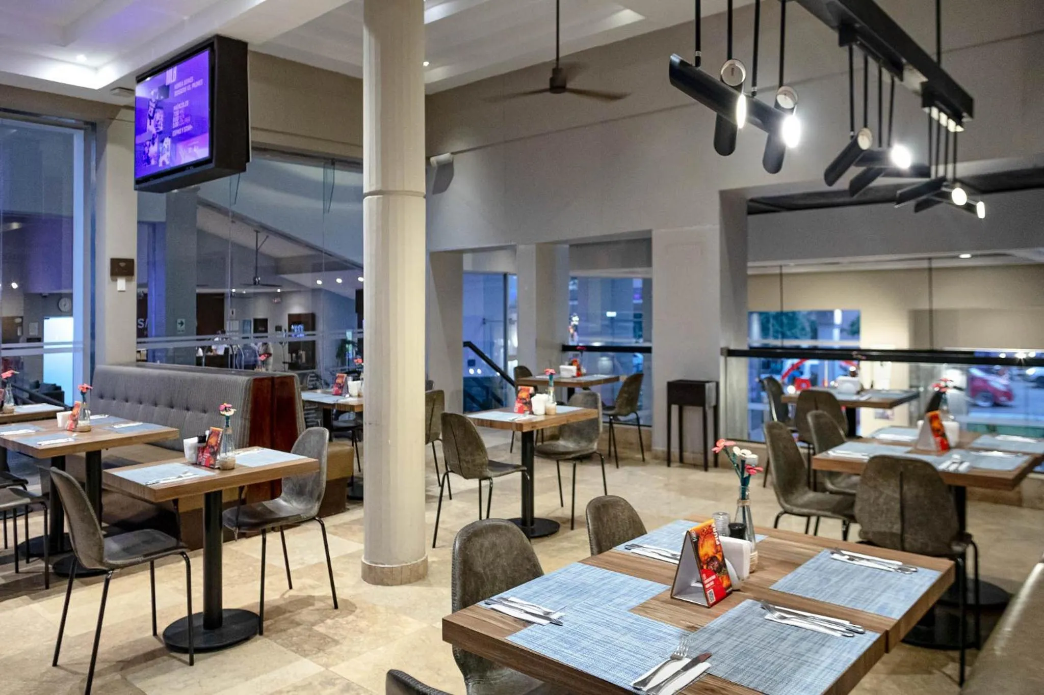 Restaurant/places to eat in Casa Andina Premium Piura