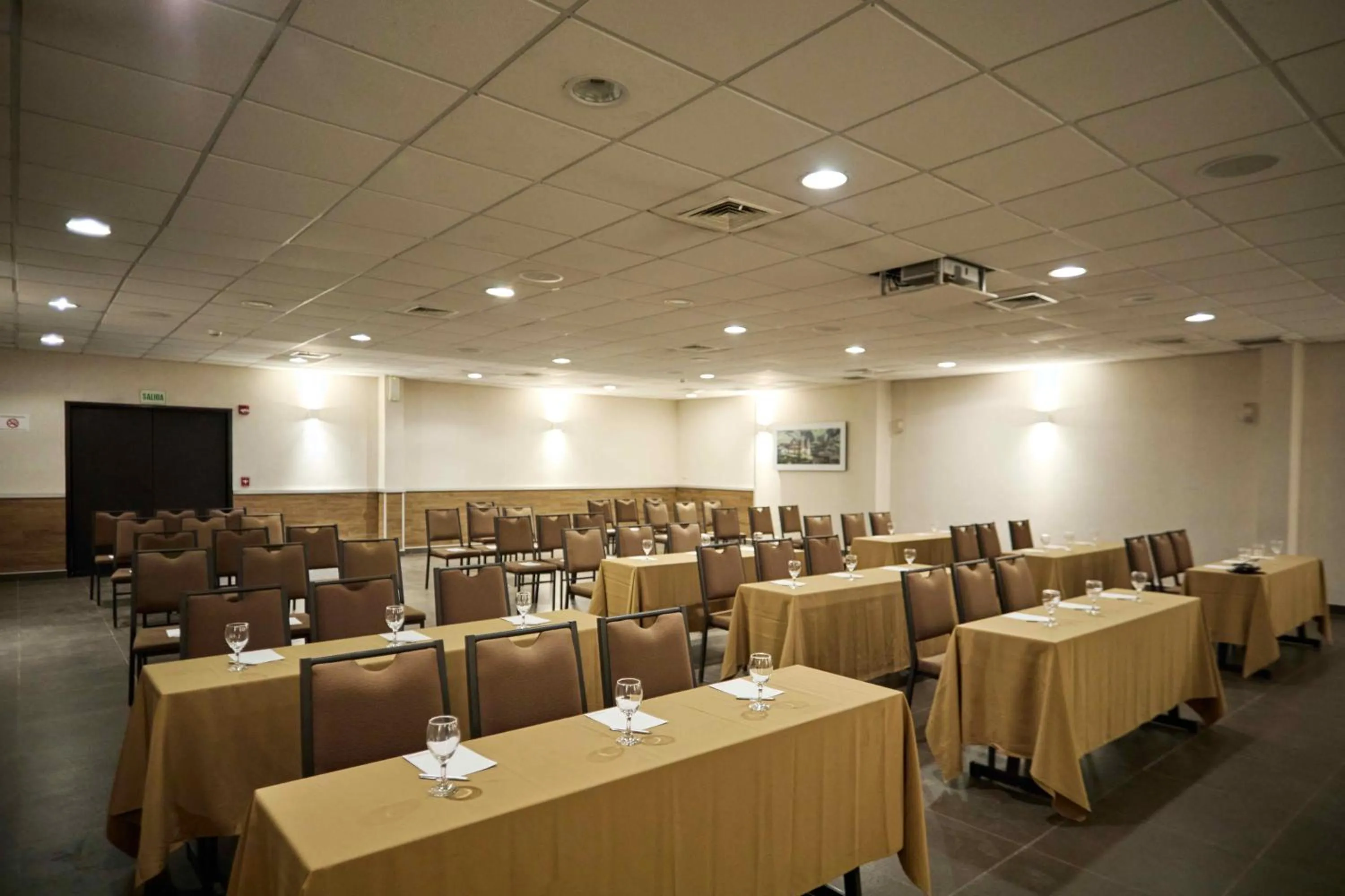 Meeting/conference room in Casa Andina Premium Piura