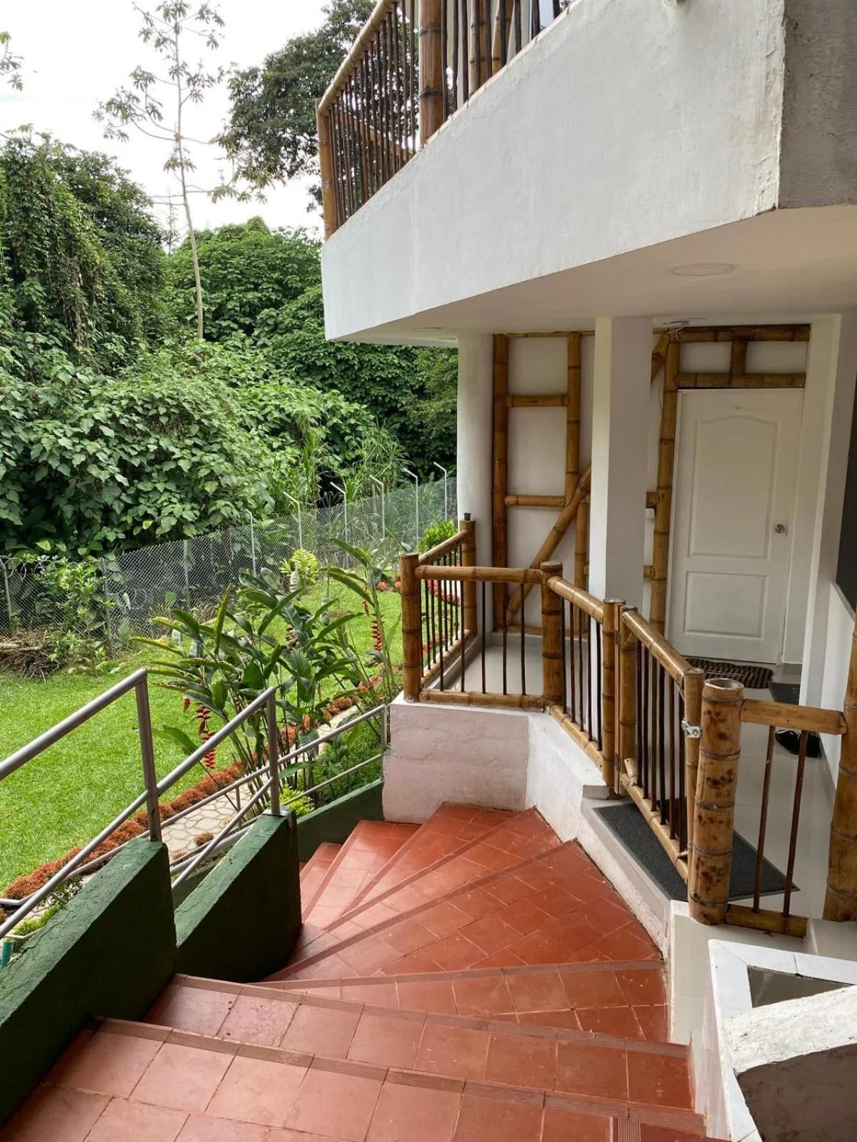 Garden view in Hotel West California