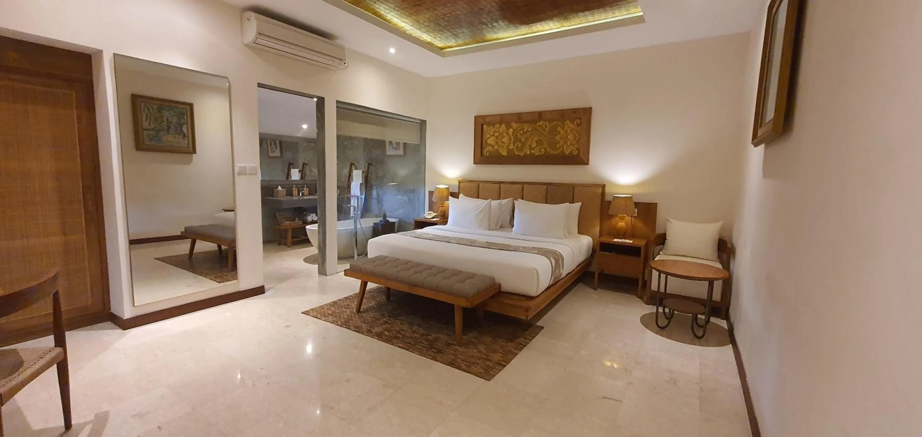 Bedroom, Bed in Purana Suite Ubud