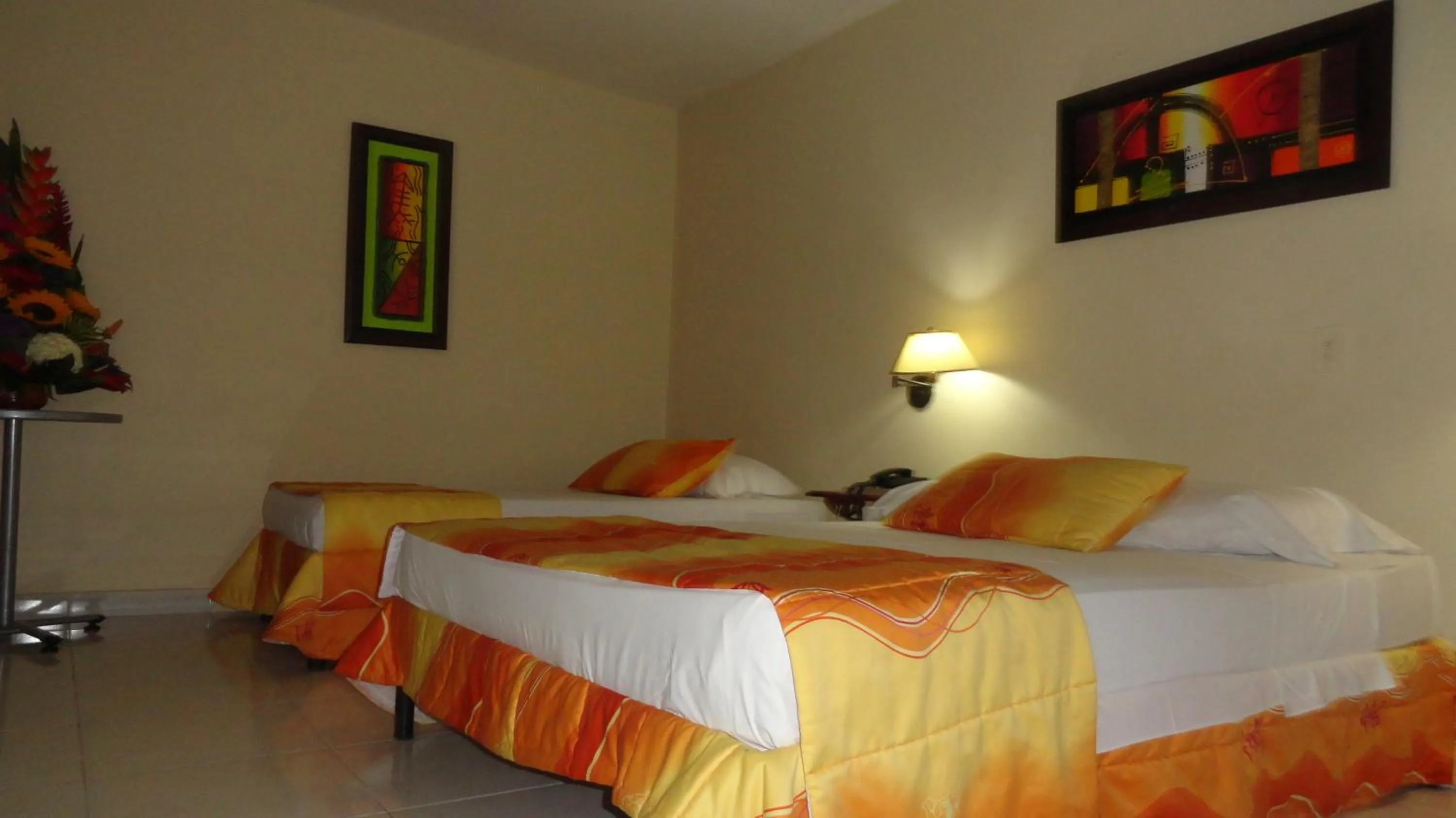 Bed in Hotel Tumburagua Soin Sas