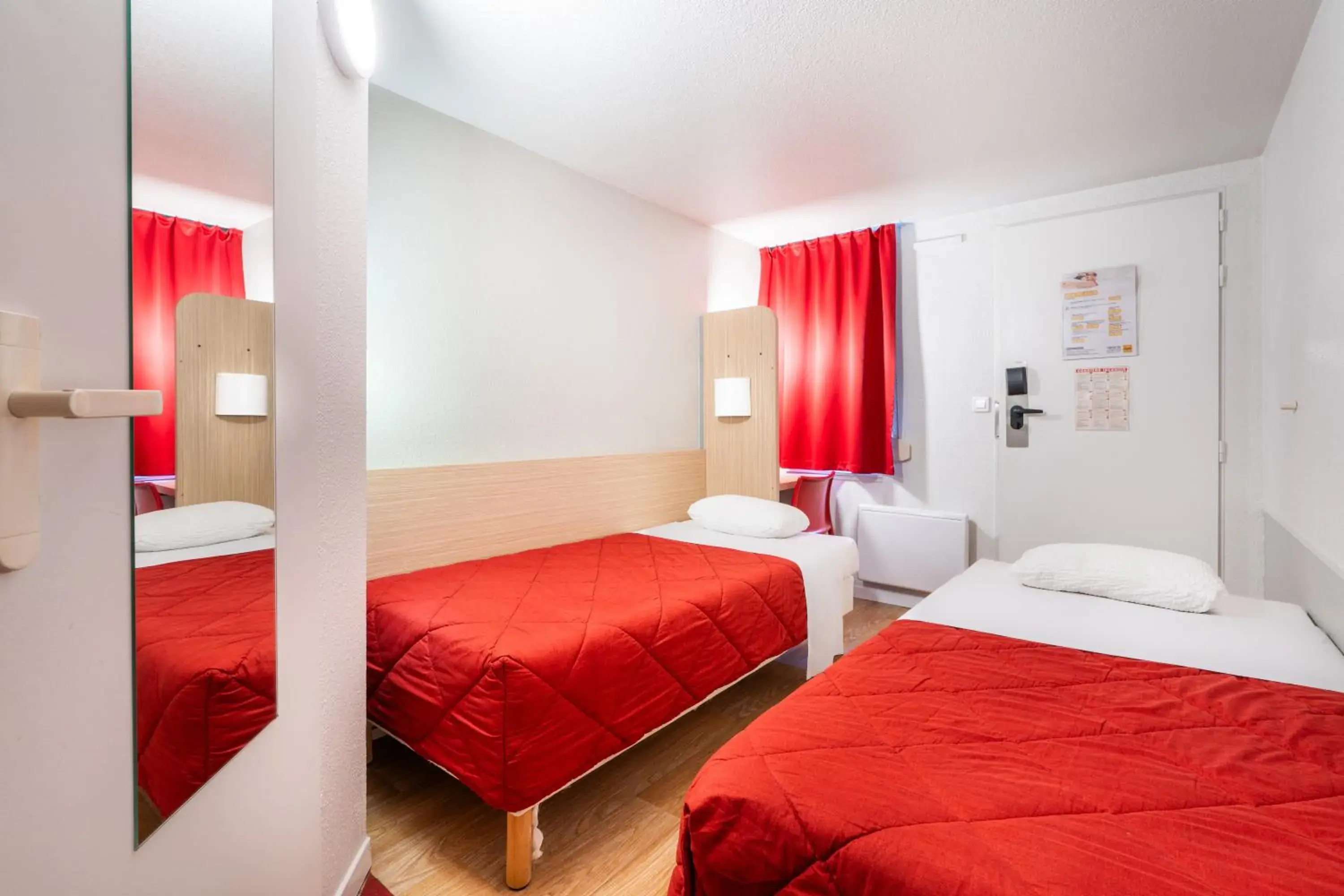 Twin Room in Premiere Classe Deauville Touques Twin Room in Premiere Classe Deauville Touques