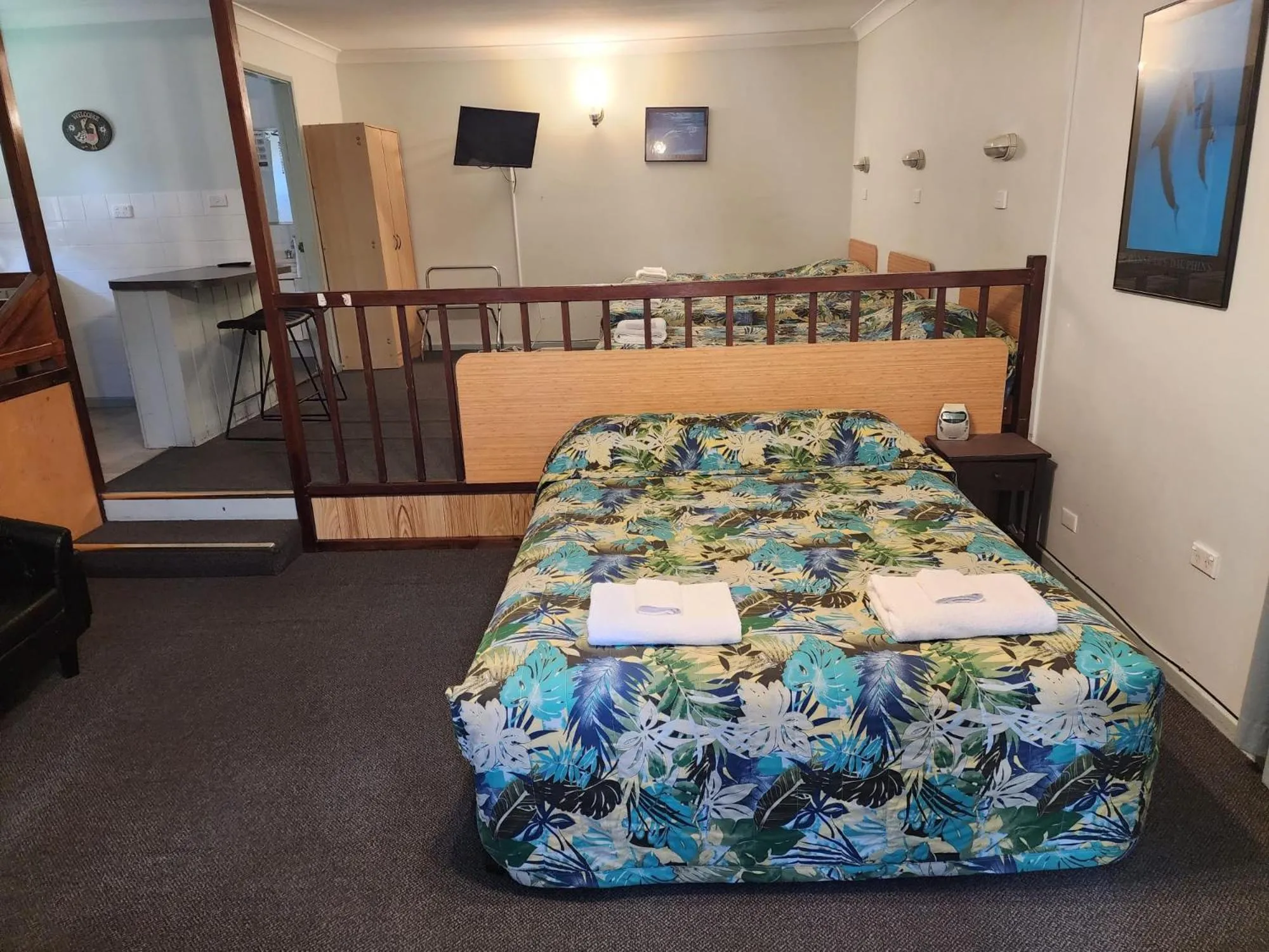 Bed in Lake Forbes Motel