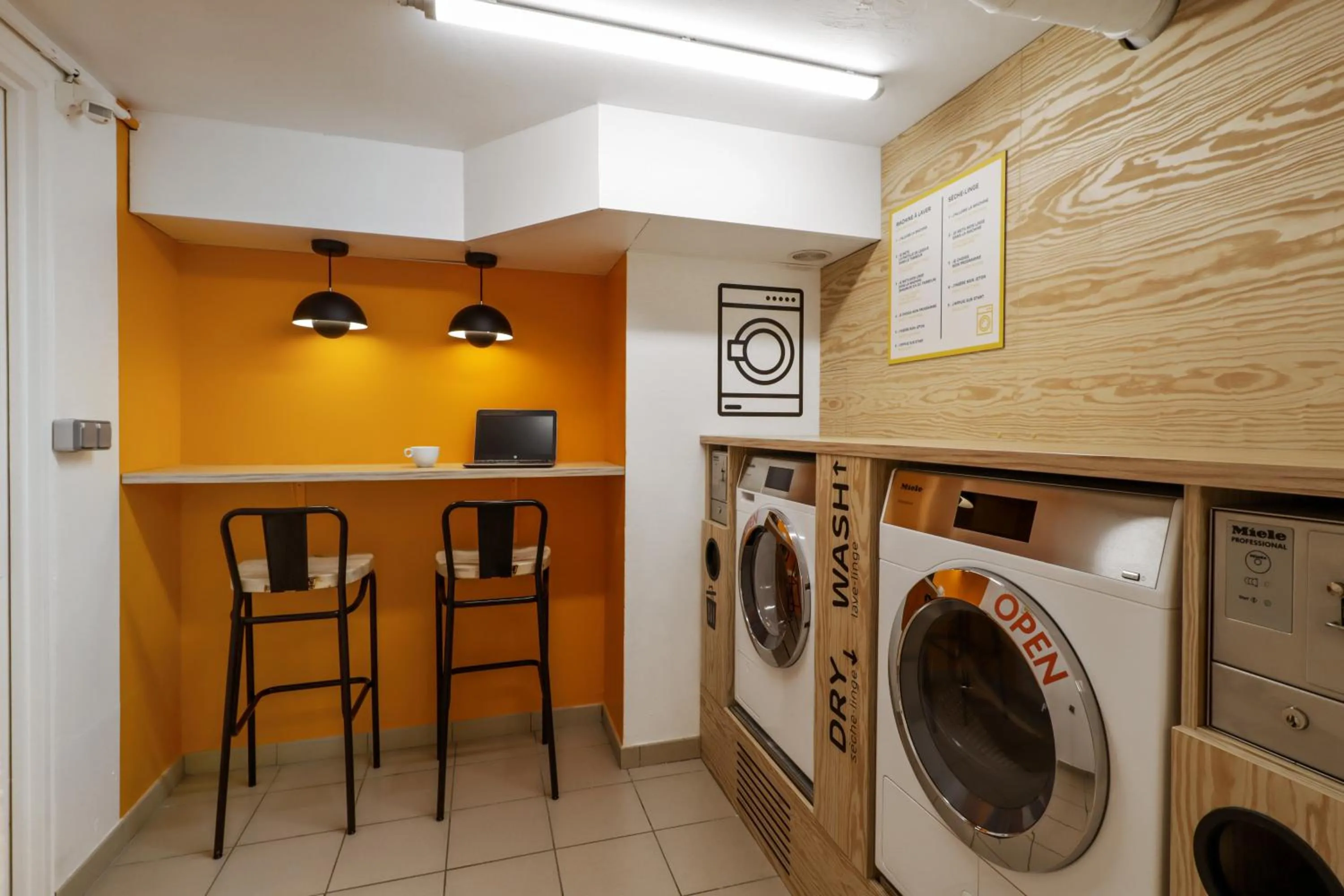 dryer in Première Classe Lille Sud Henin Beaumont