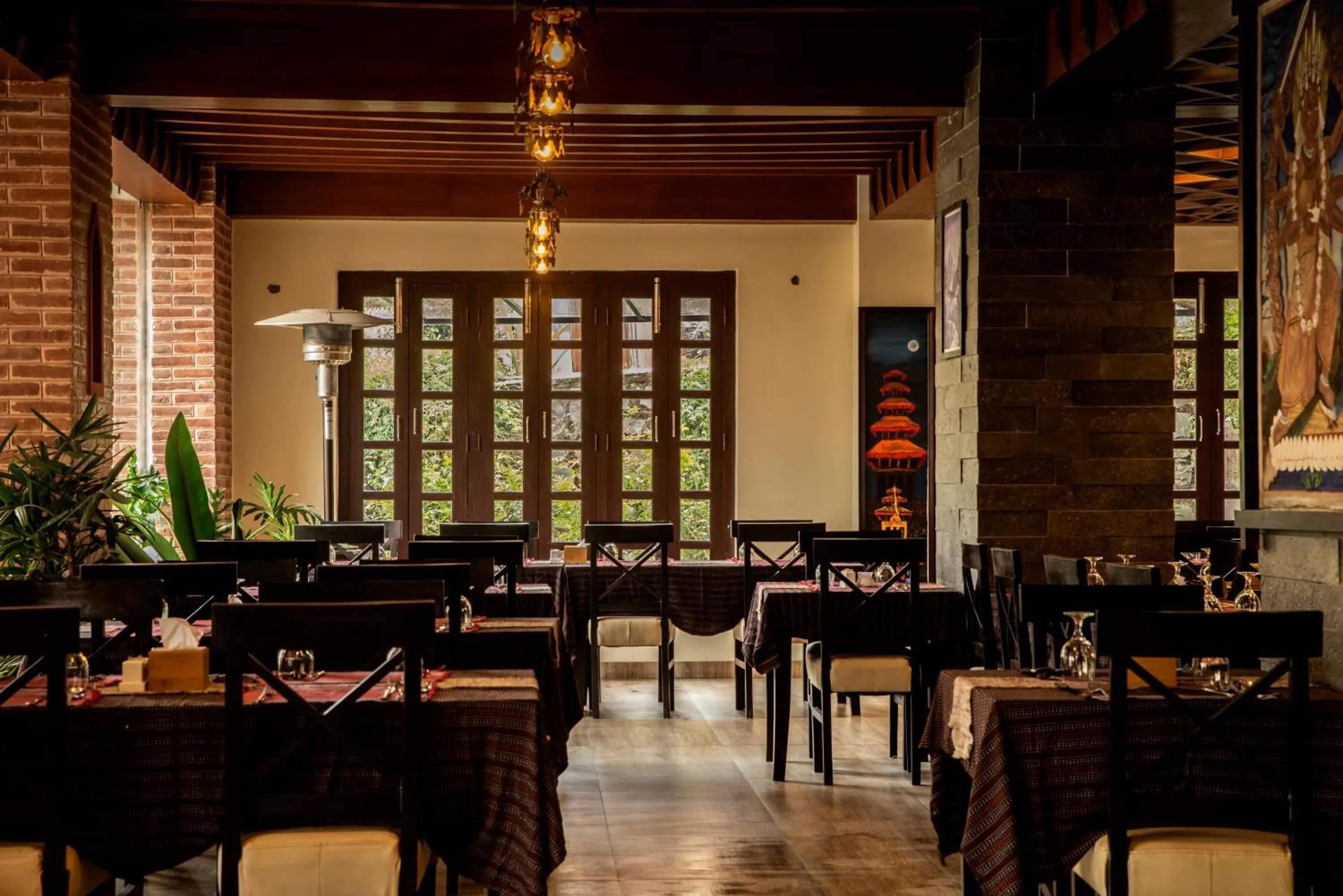 Restaurant/places to eat in Hotel Bhadgaon
