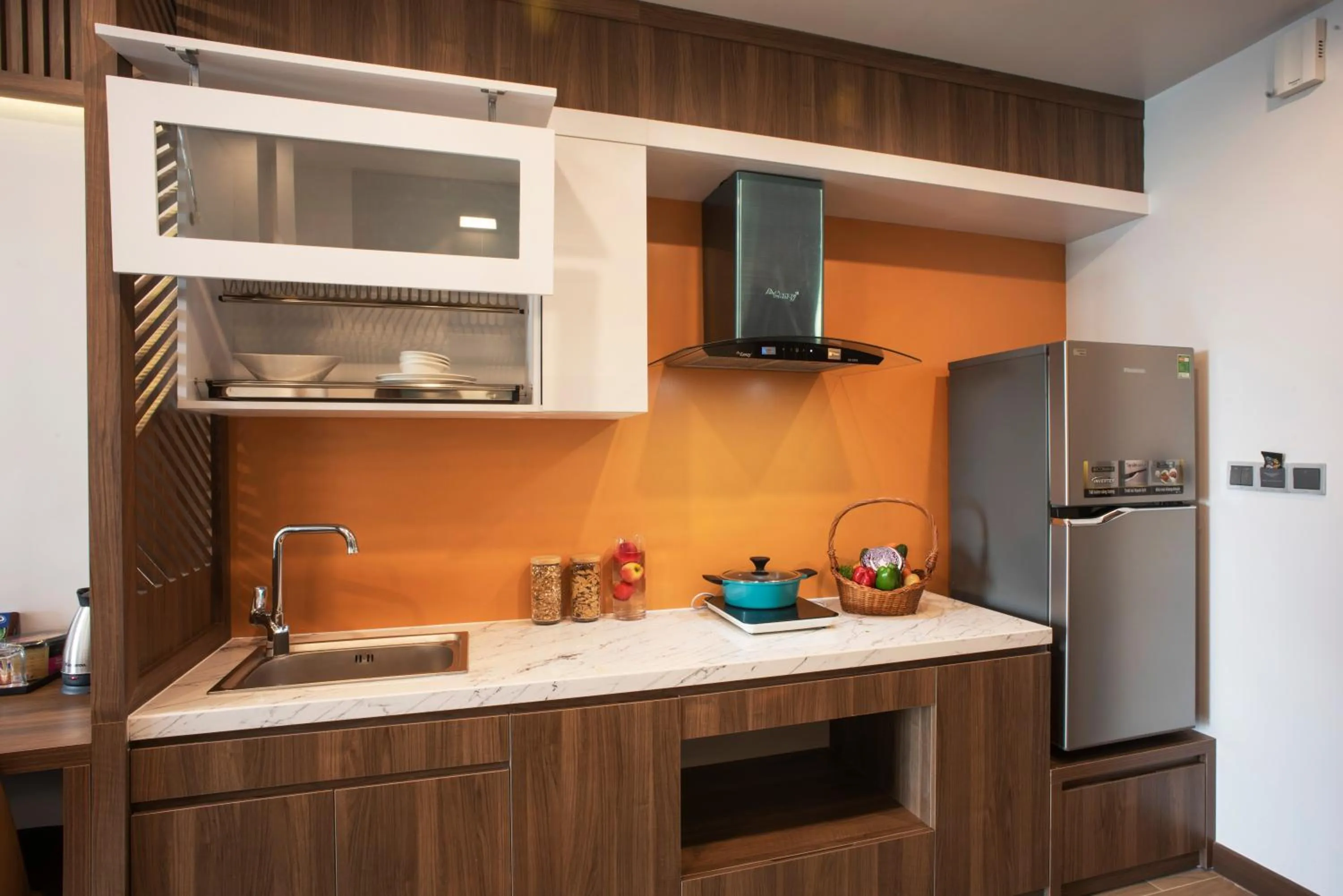 Kitchen or kitchenette in ZEN RIVERSIDE HOTEL & RESIDENCES