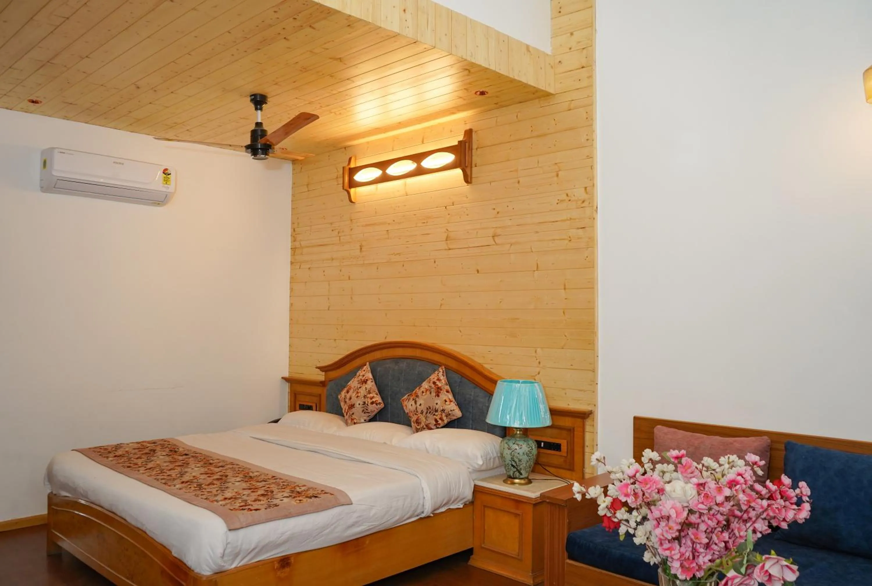 Photo of the whole room in Neelesh Inn- A Luxury Lake View Hotel- 20 kms from Nainital