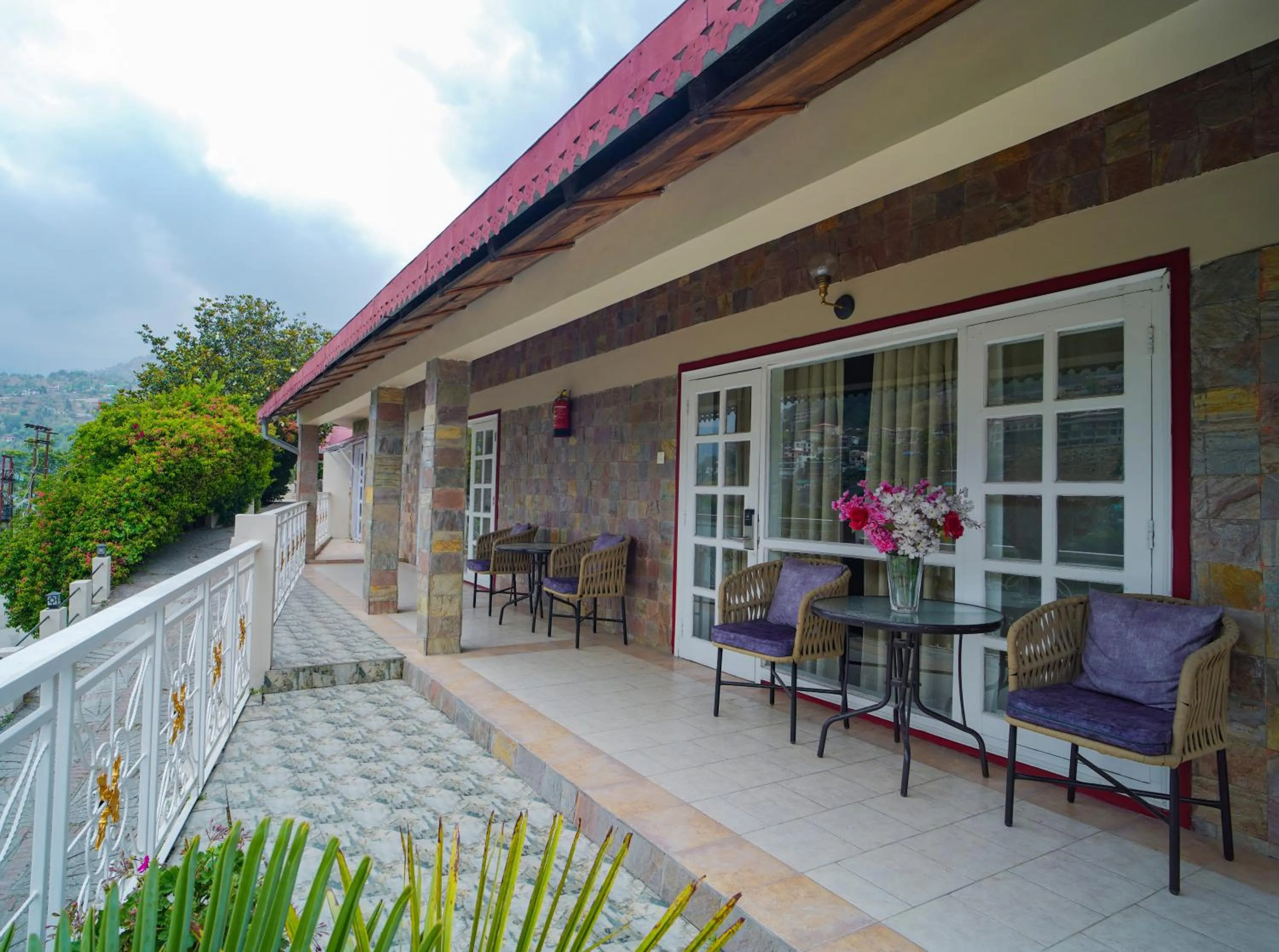 Day in Neelesh Inn- A Luxury Lake View Hotel- 20 kms from Nainital