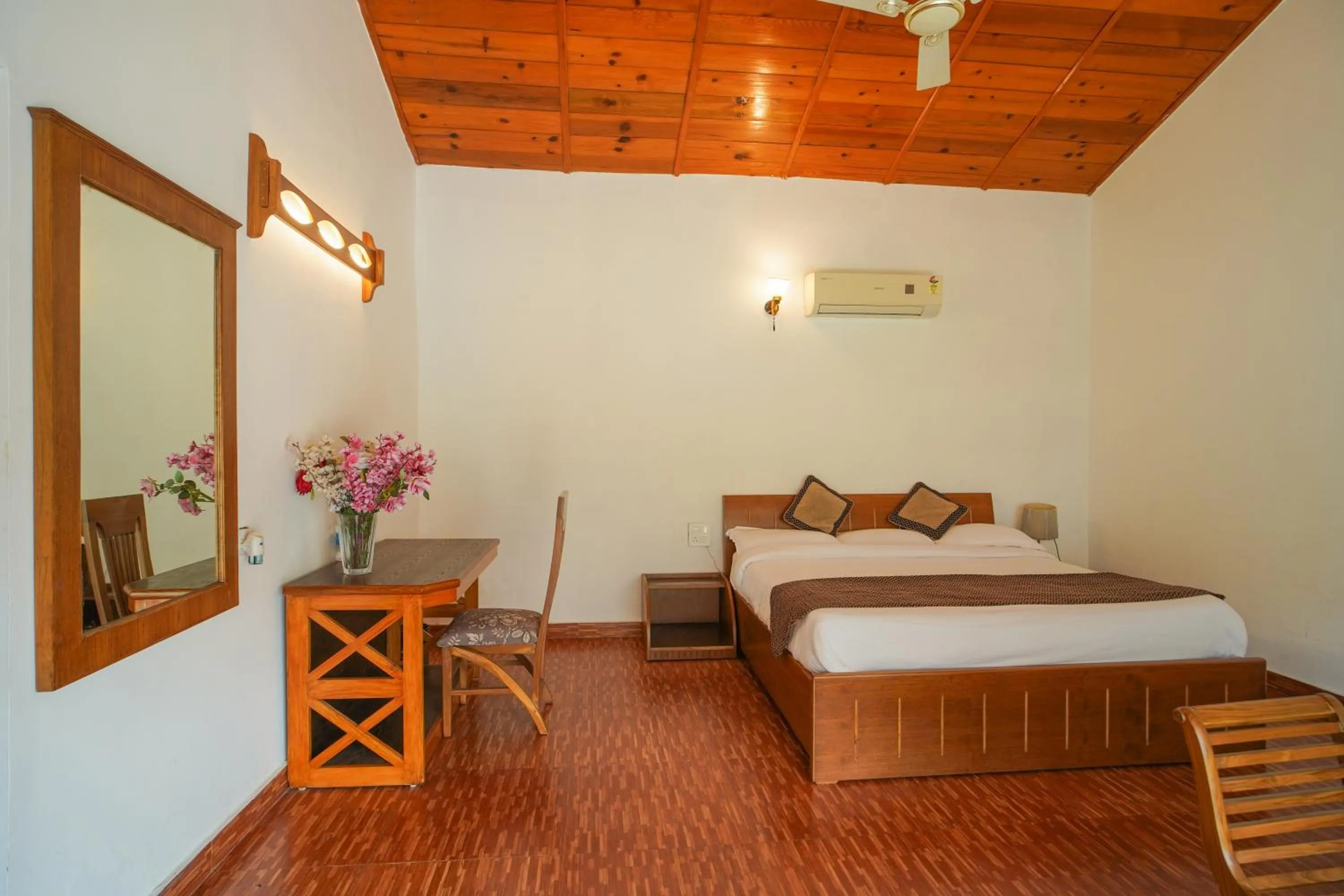 Bed in Neelesh Inn- A Luxury Lake View Hotel- 20 kms from Nainital