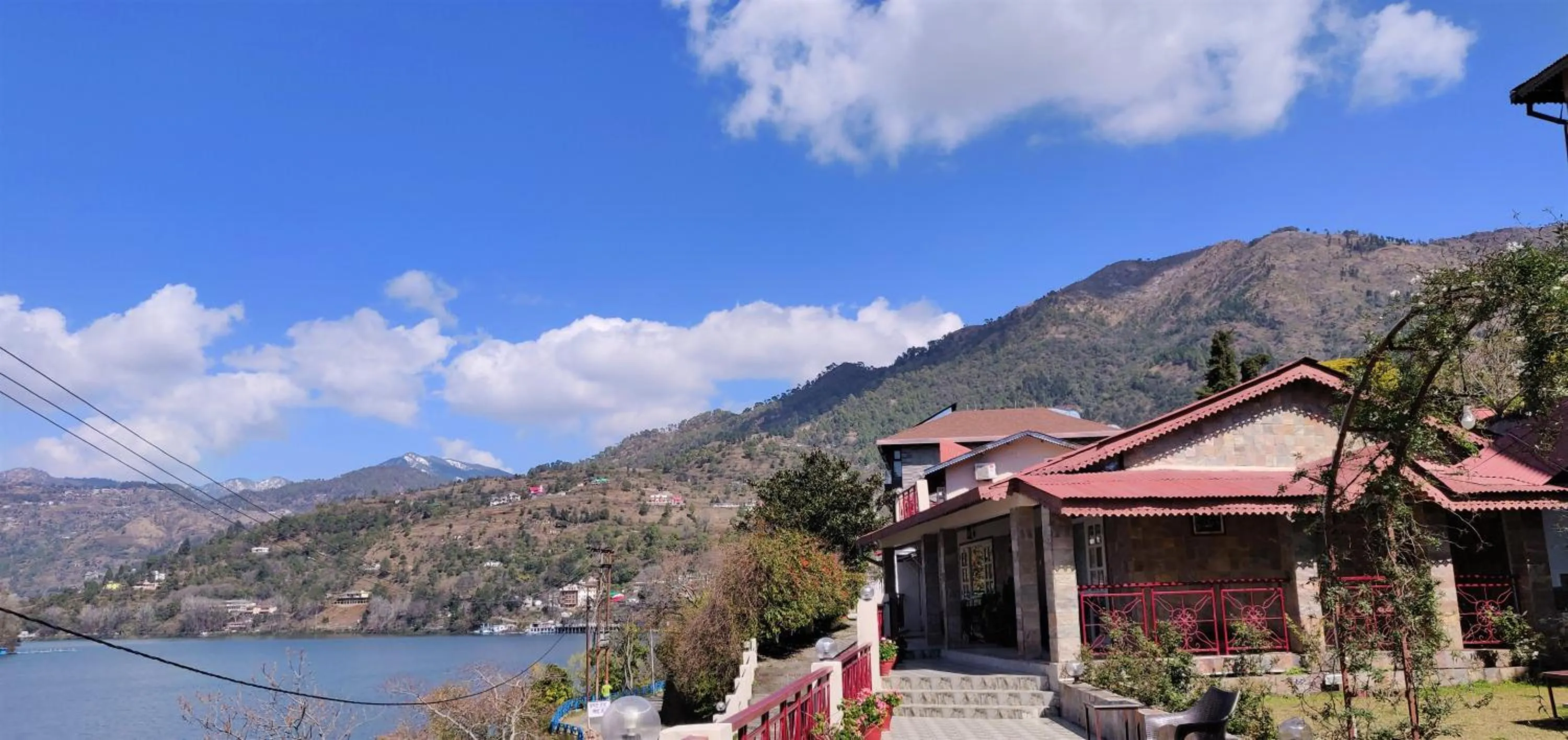 Neighbourhood in Neelesh Inn- A Luxury Lake View Hotel- 20 kms from Nainital