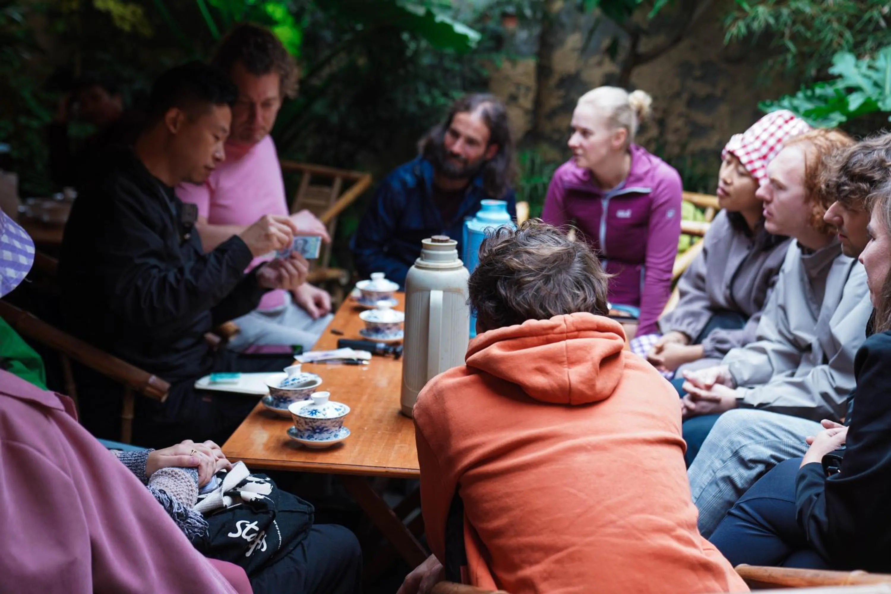 Hiking in Chengdu Mix Hostel - Next To Wenshu Monastery - Sichuan Style Chill & Social Courtyard House - Free Activities - Friendly English Speaking Staff - Tibet, Panda, Buddha & Snow Mountain Tours