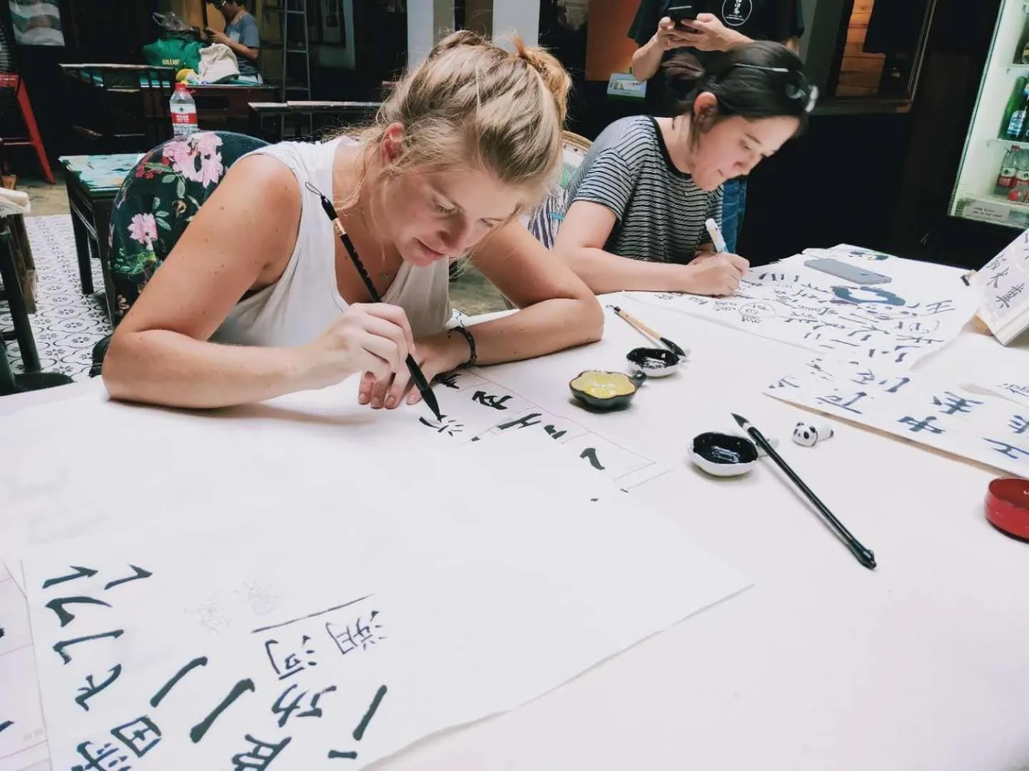 Activities in Chengdu Mix Hostel - Next To Wenshu Monastery - Sichuan Style Chill & Social Courtyard House - Free Activities - Friendly English Speaking Staff - Tibet, Panda, Buddha & Snow Mountain Tours