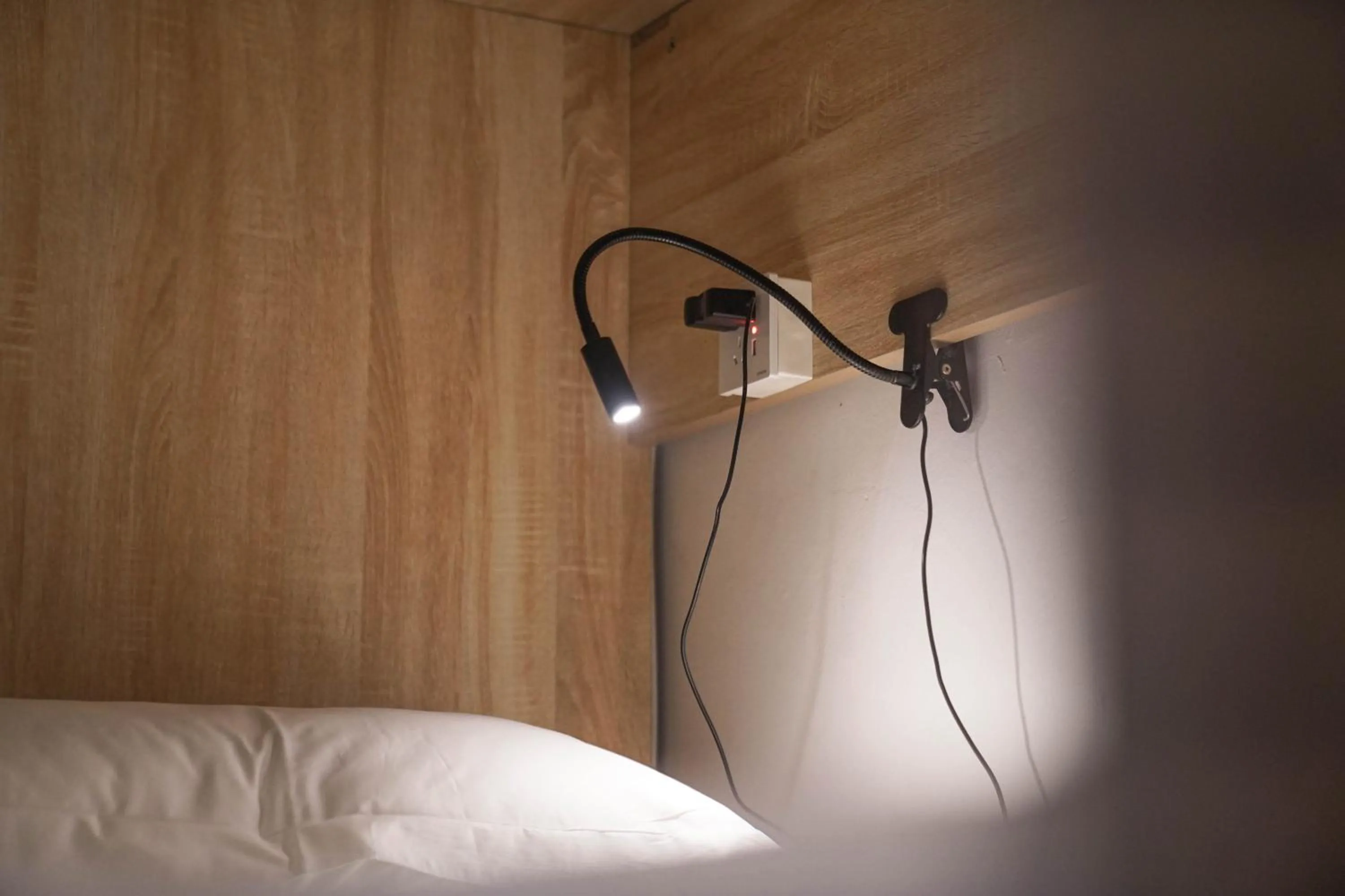 bunk bed, Bed in Chengdu Mix Hostel - Next To Wenshu Monastery - Sichuan Style Chill & Social Courtyard House - Free Activities - Friendly English Speaking Staff - Tibet, Panda, Buddha & Snow Mountain Tours