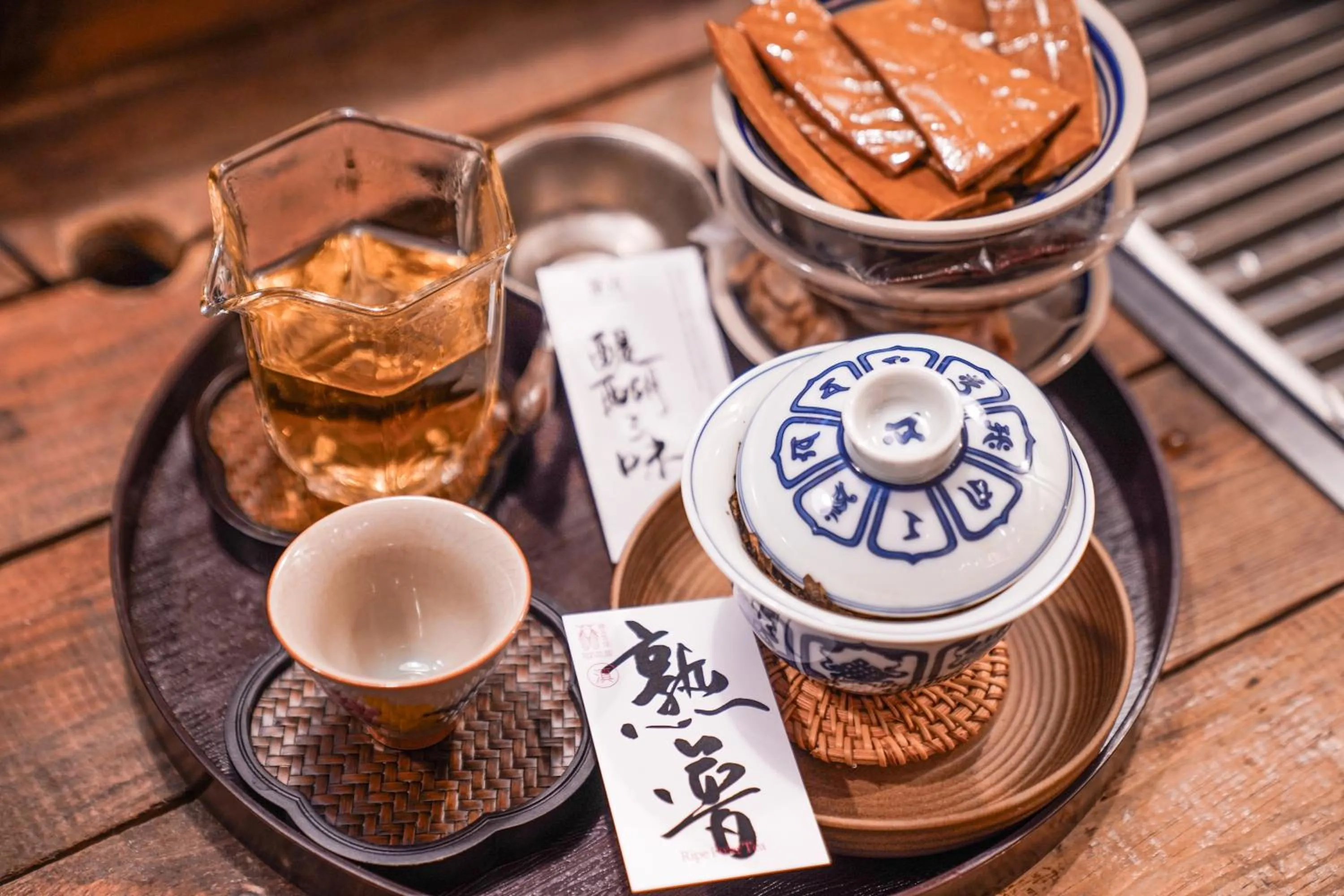 Coffee/tea facilities in POSHPACKER - Chengdu Mix Hostel - Cicada Zen Yard