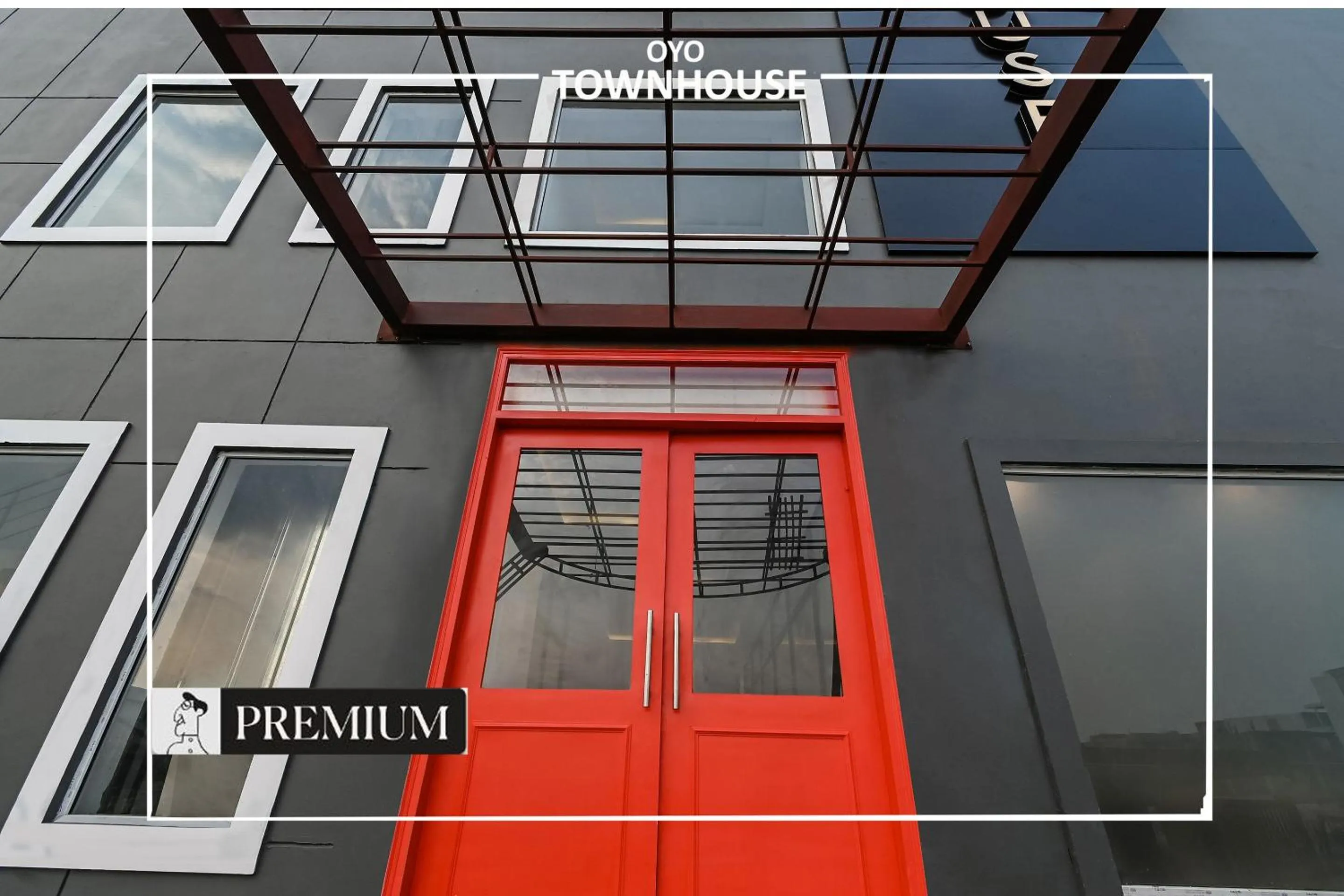 Facade/entrance in Townhouse D- Knowledge Park III