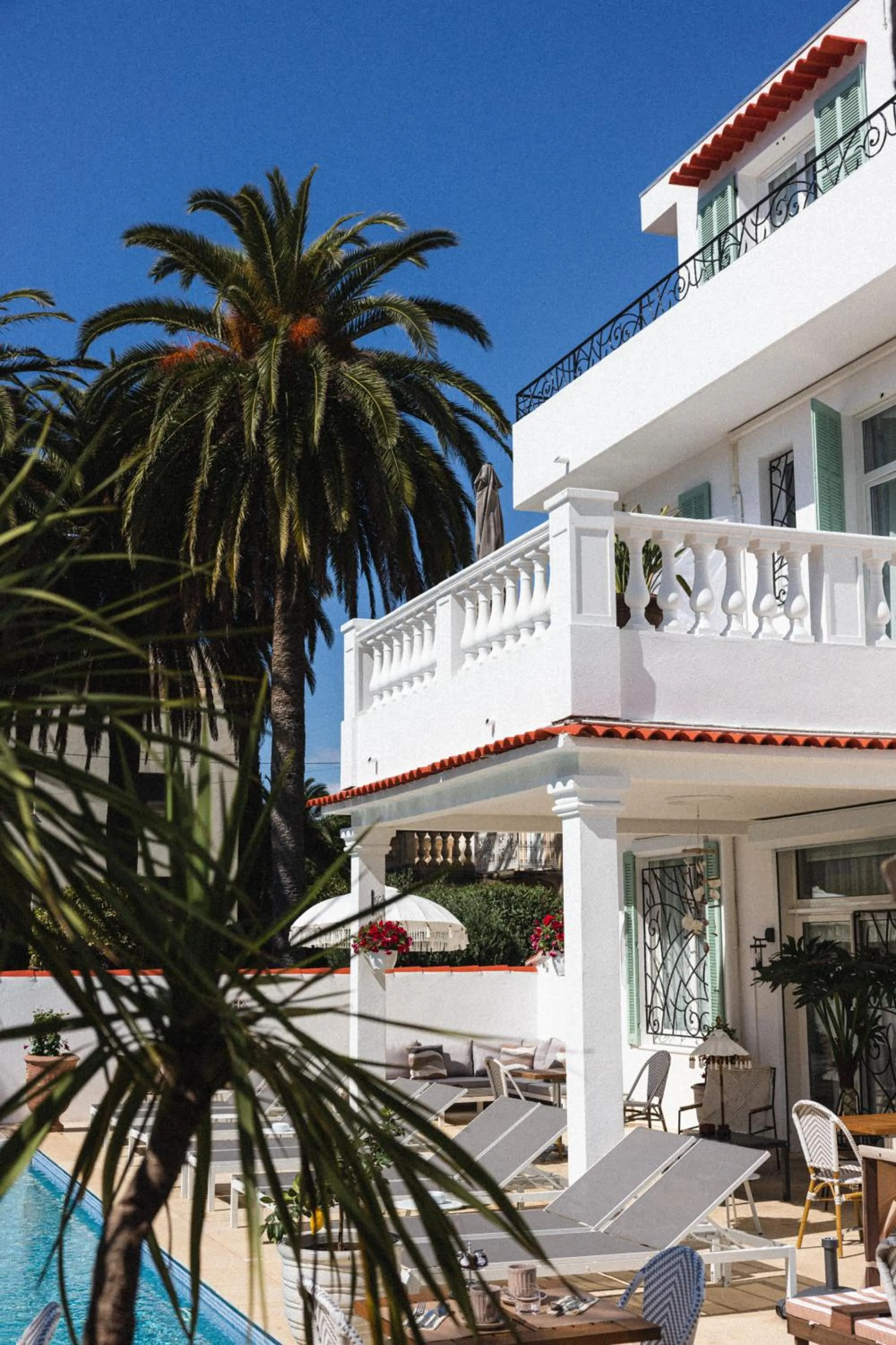 Facade/entrance in Hôtel La Villa Juan Beach