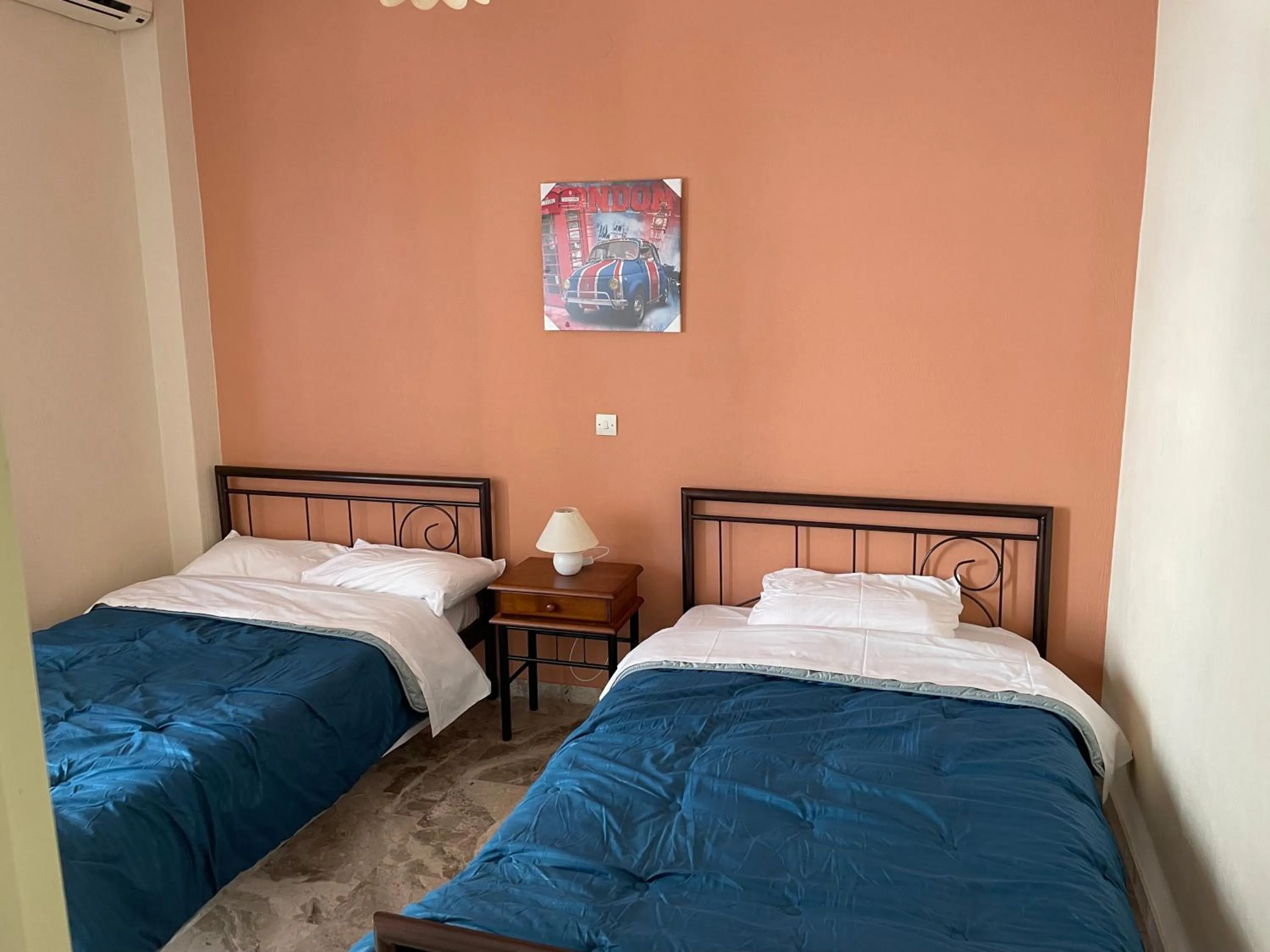 Bedroom, Bed in Finikas