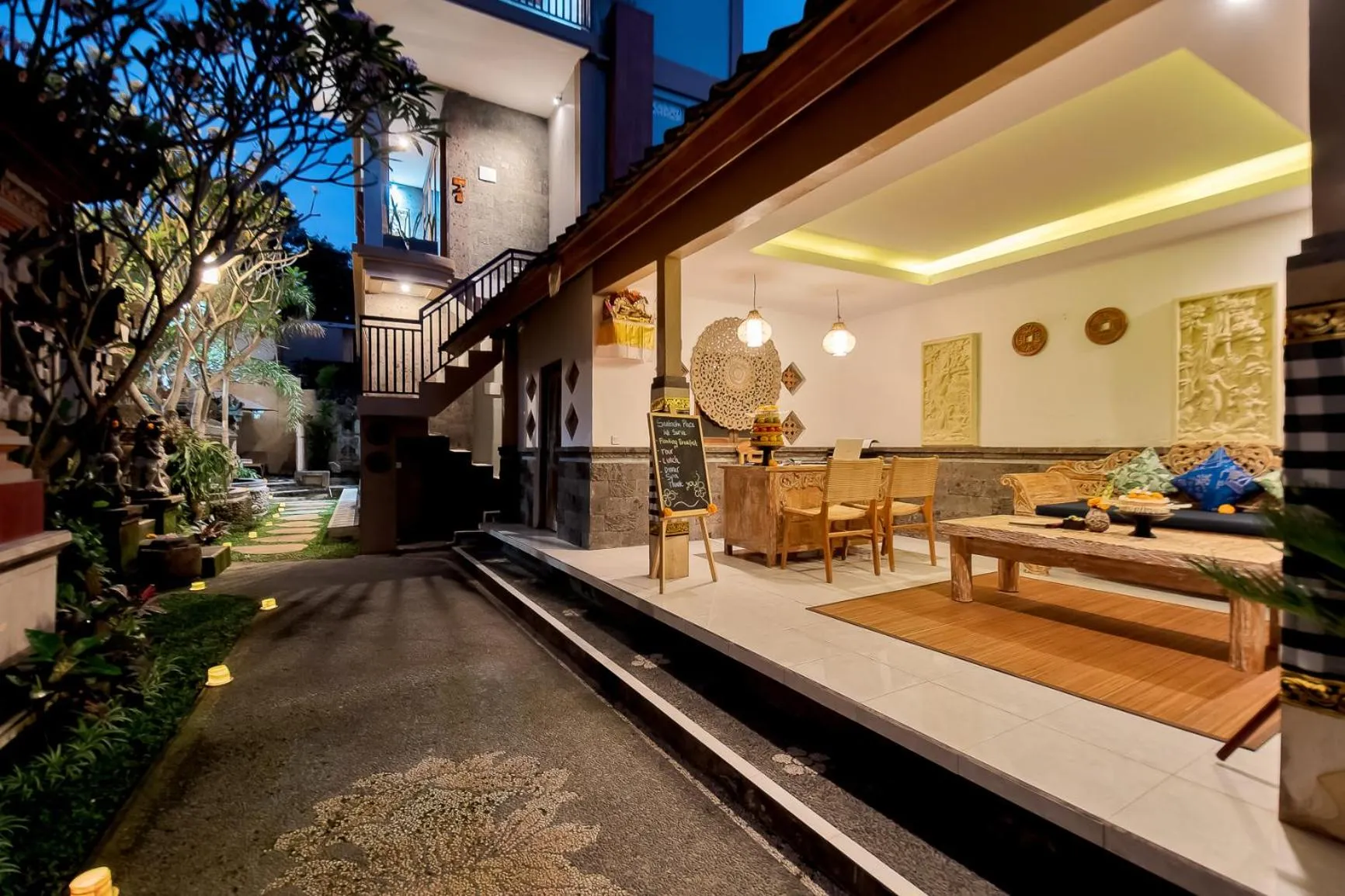 Lobby or reception in Santosha Place