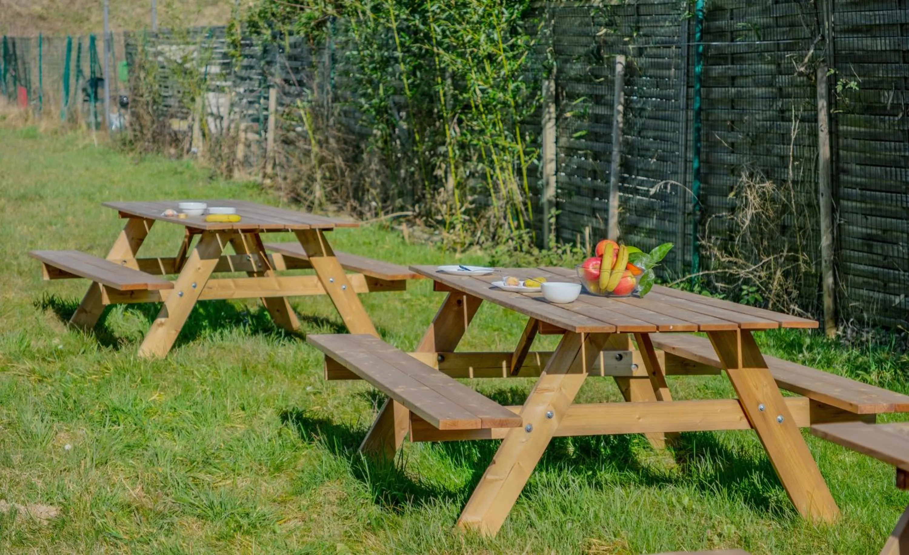 Quiet street view in Classic Hôtel - Fontenay-Trésigny