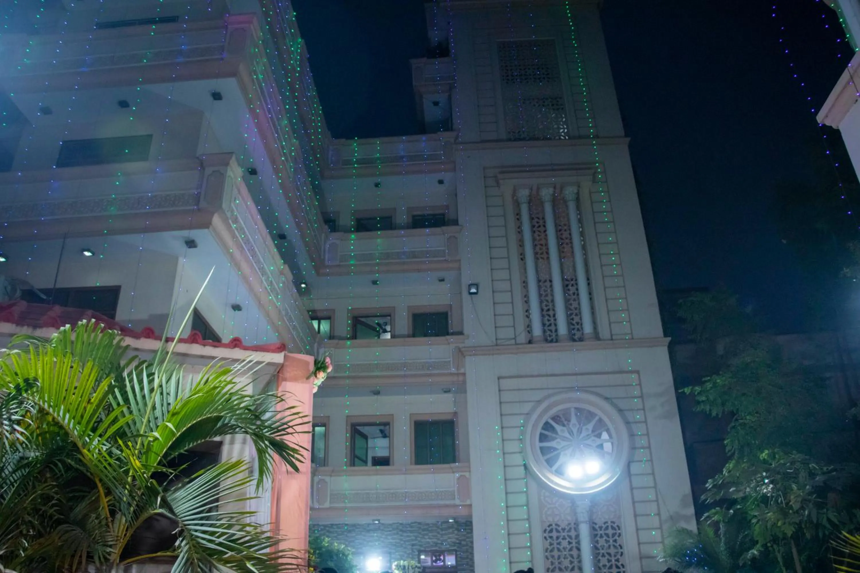 Property building in HOTEL HAIFA