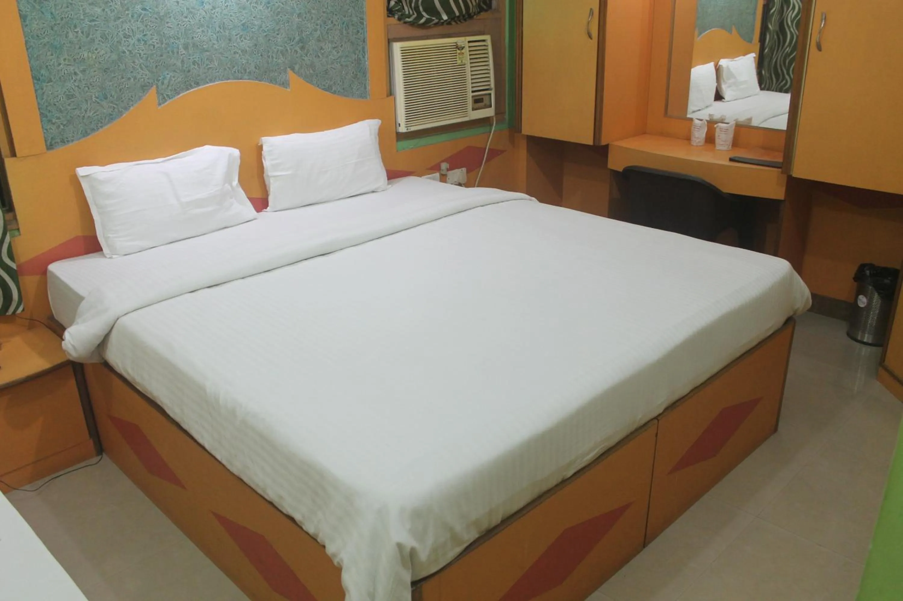 Bedroom, Bed in HOTEL HAIFA