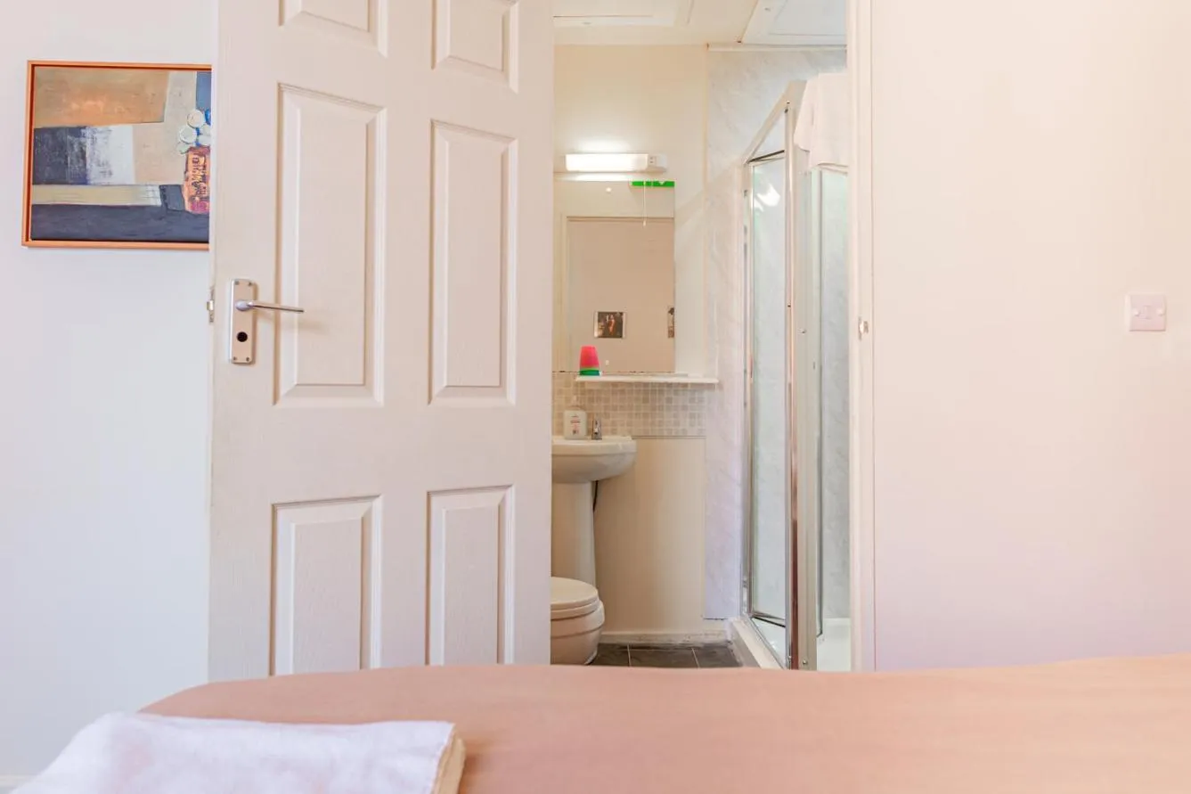 Bedroom in City Centre Guest House