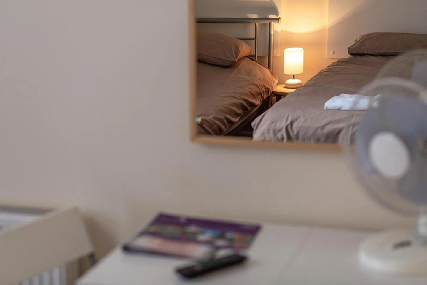 Bedroom, Bed in City Centre Guest House