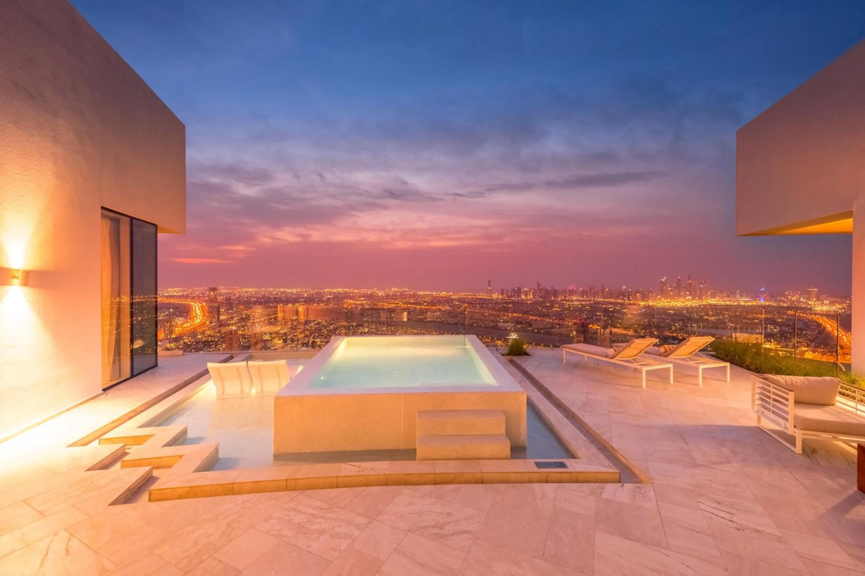 Swimming pool in FIVE Jumeirah Village