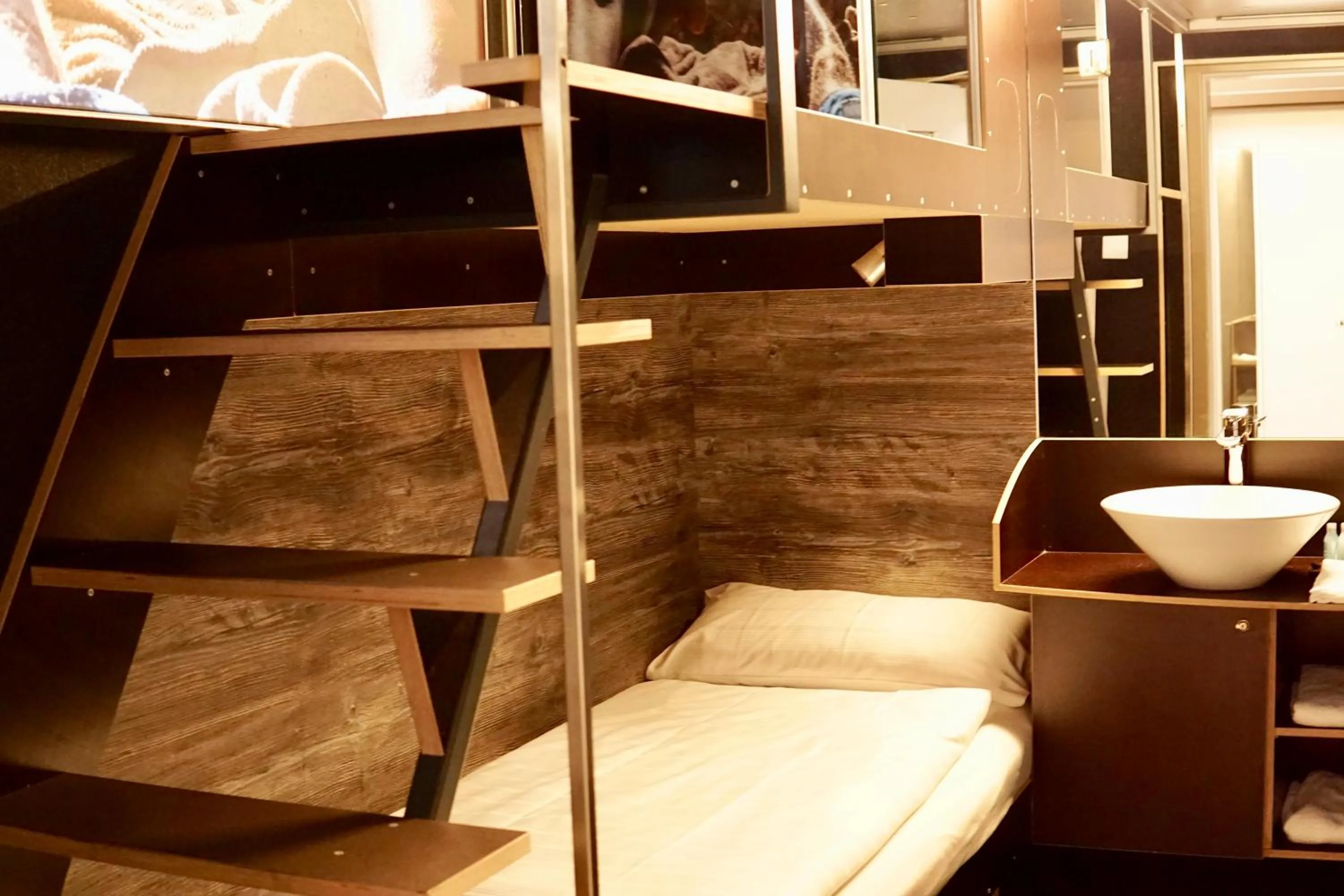 Photo of the whole room in BoxHotel Hannover