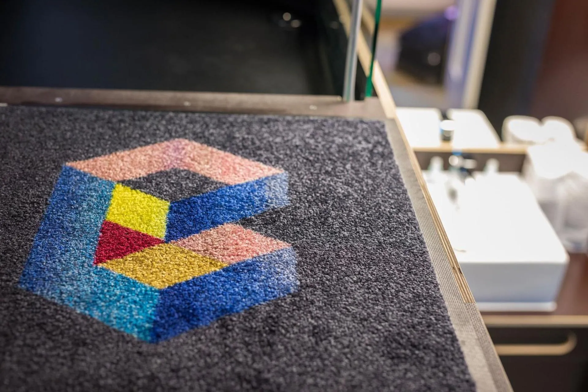 Property logo or sign in BoxHotel Hannover