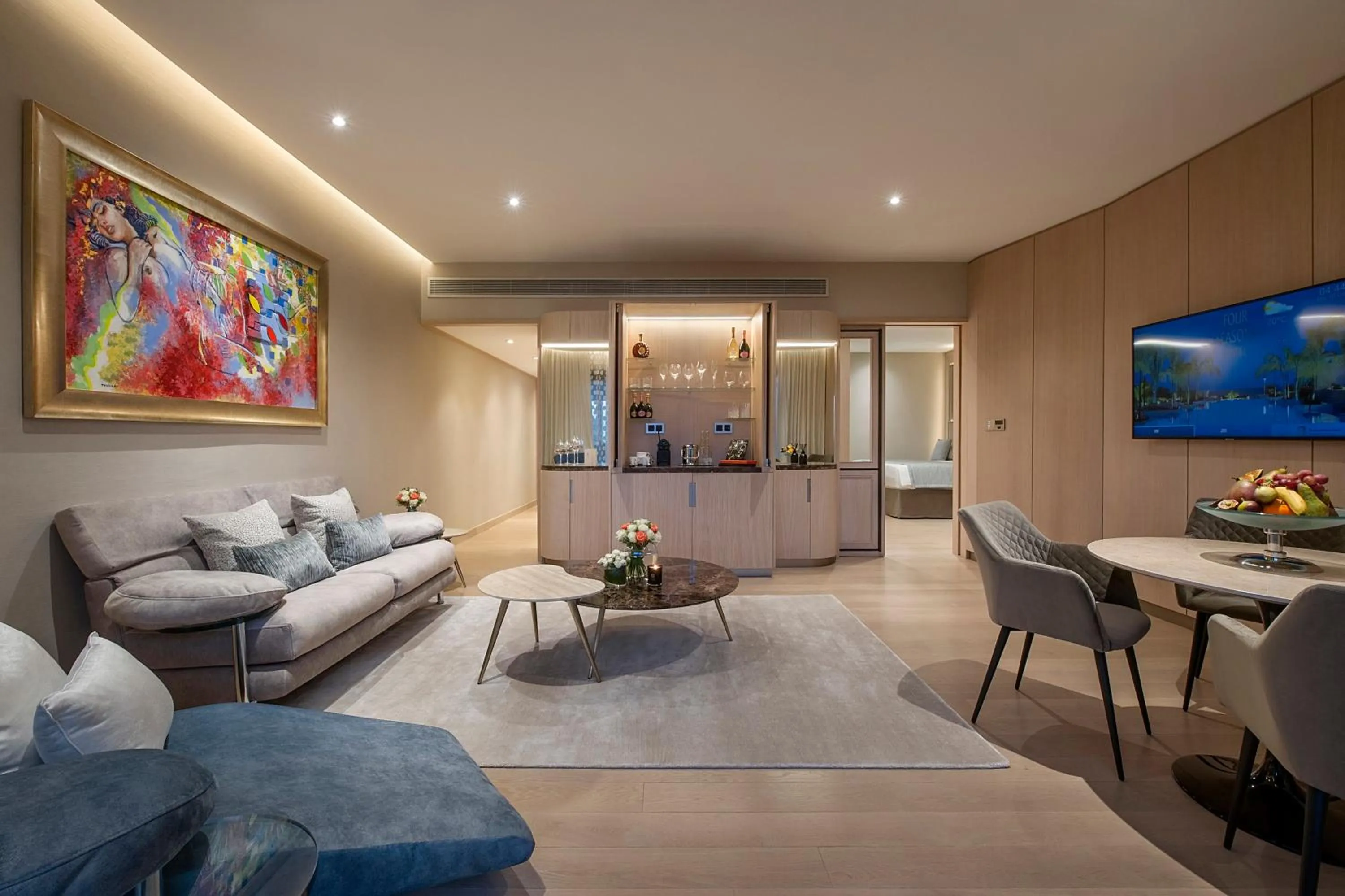 Living room in Four Seasons Hotel