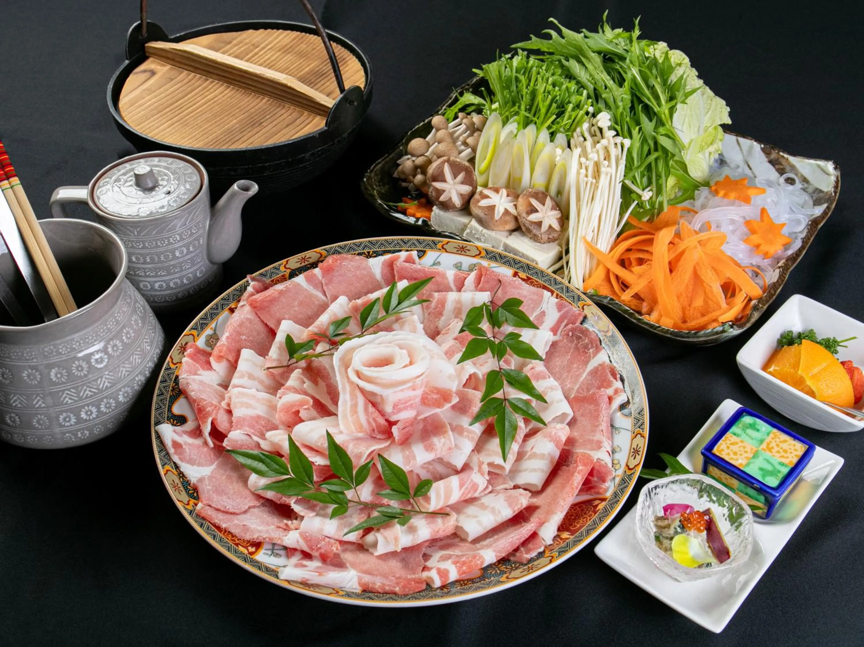 Food and drinks in Aqua Garden Hotel Fukumaru