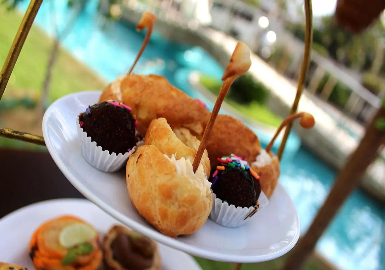 Breakfast in Green Grass Hotel & Restaurant